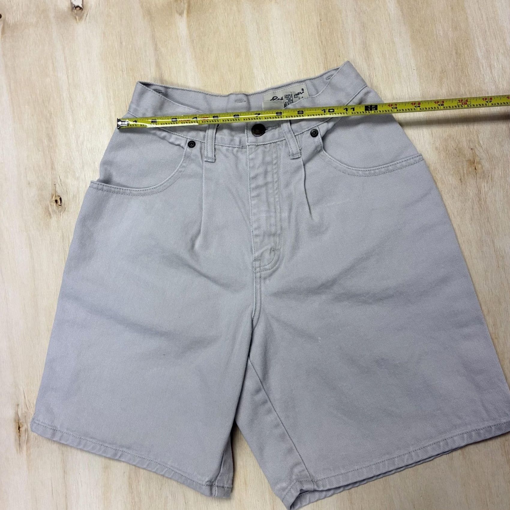 Eddie Bauer VINTAGE Eddie Bauer Shorts Women 4 27W Gray Denim High Rise Relaxed Chino Summer Size 27" / US 4 / IT 40 - 4 Thumbnail