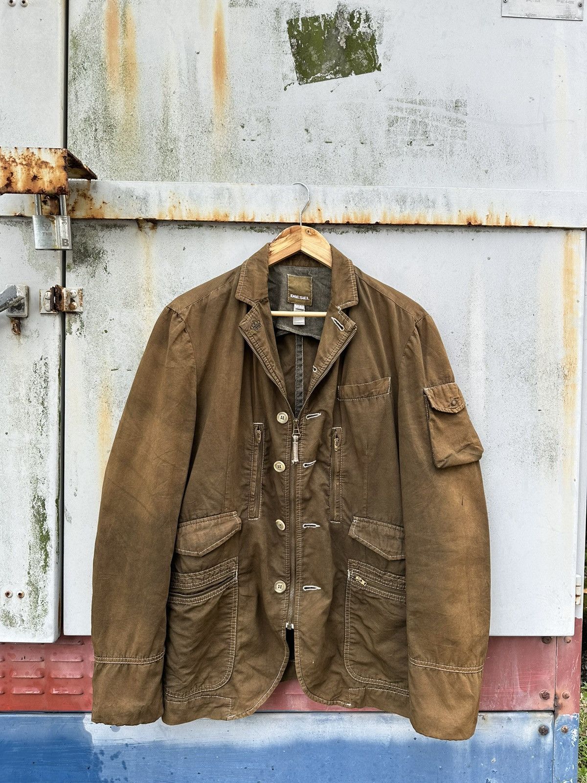 Diesel 👹Vintage THRASHED Faded Diesel Brown Utility Jacket Size US L / EU 52-54 / 3 - 2 Thumbnail