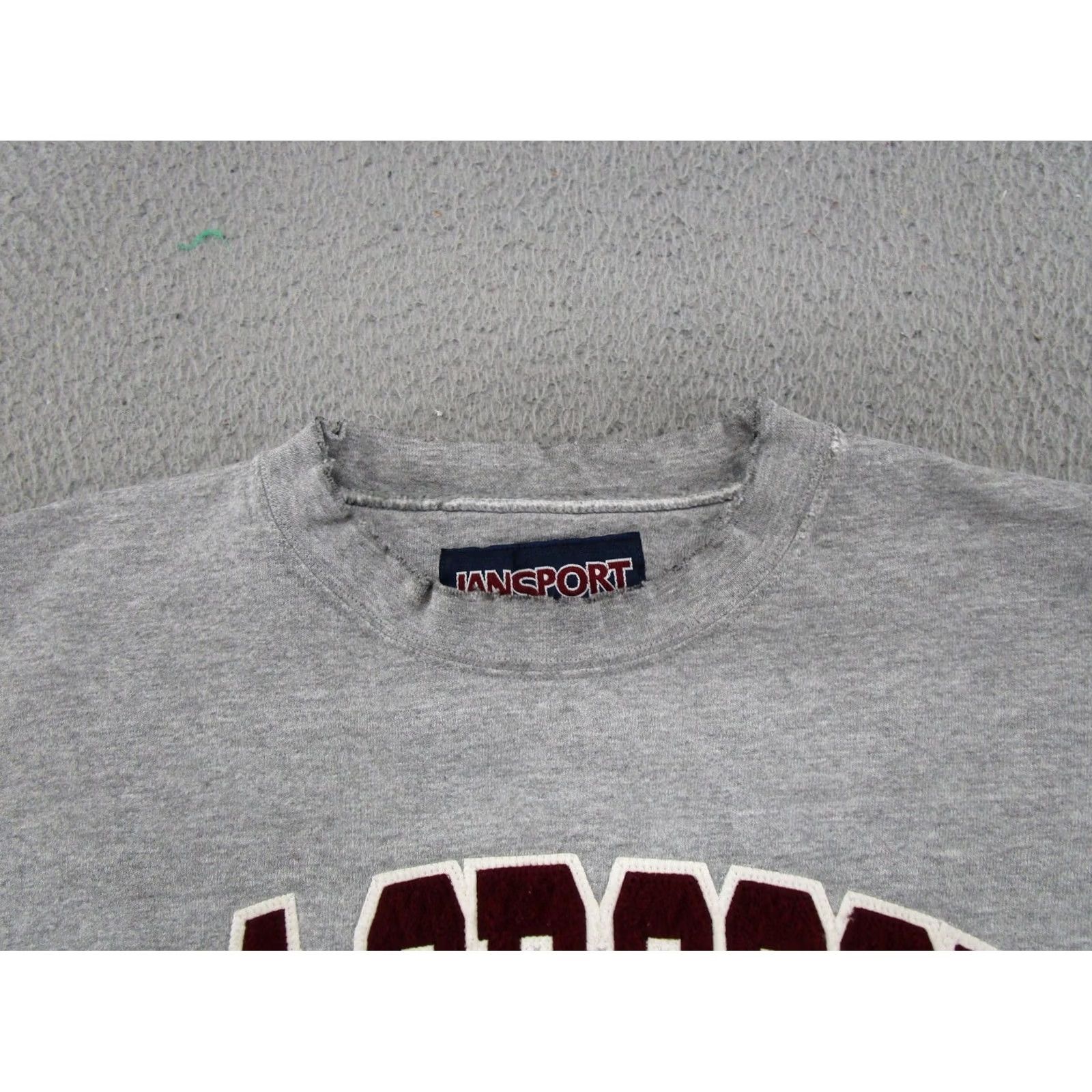 Jansport VTG JanSport University of Wisconsin La Crosse Spell Out Sweatshirt Size L Gray UW-Lacrosse Sports University Crew Neck Mens Sweatshirt Size US L / EU 52-54 / 3 - 4 Thumbnail
