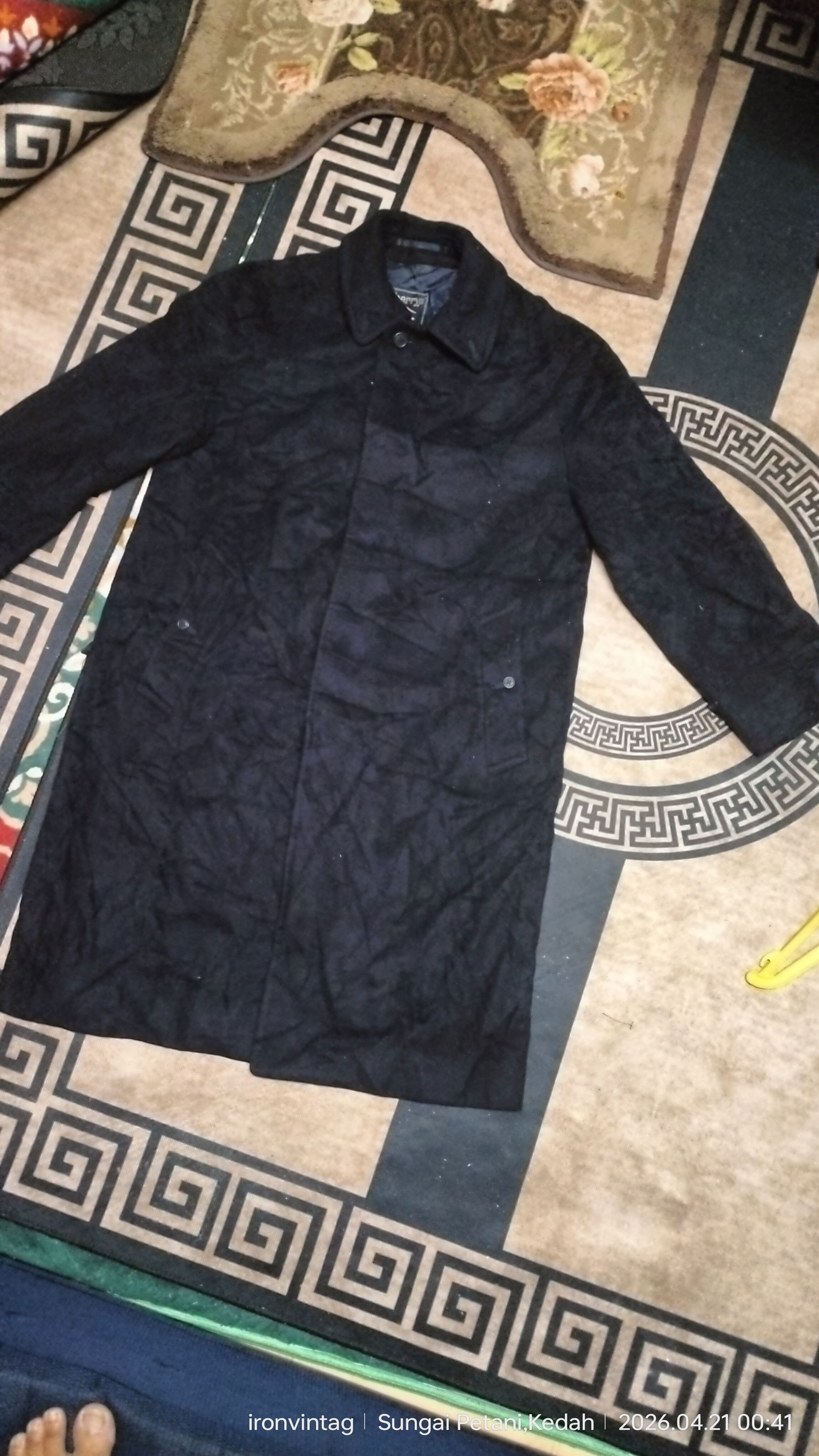 Burberry Vintage Burberry Long Coat Size US L / EU 52-54 / 3 - 6 Thumbnail