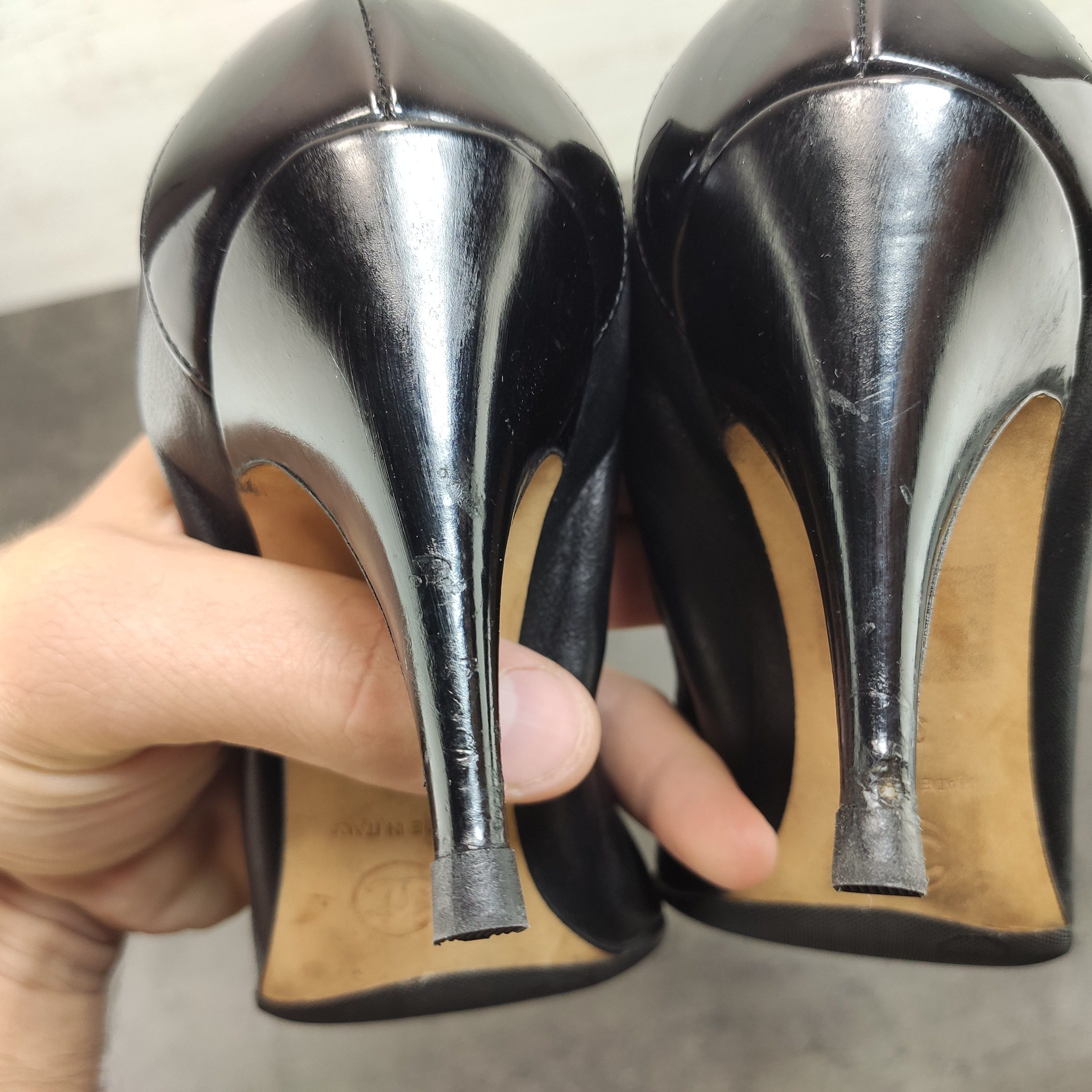 Chanel Chanel black leather patent toe heels Size US 8 / IT 38 - 9 Thumbnail