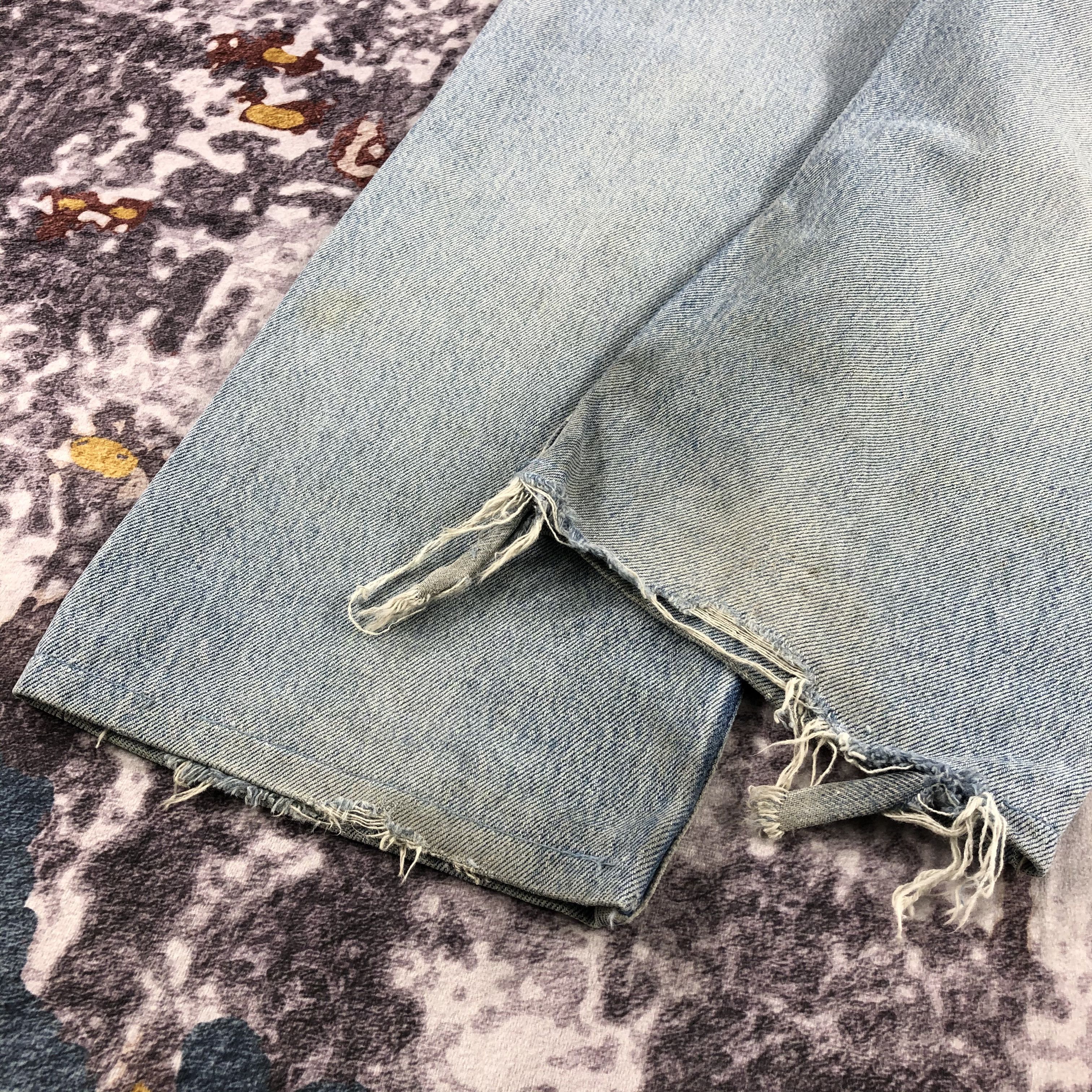 Levi's Vintage 90s Light Wash Levis 501 Jeans-JM2117 Size US 29 - 4 Thumbnail