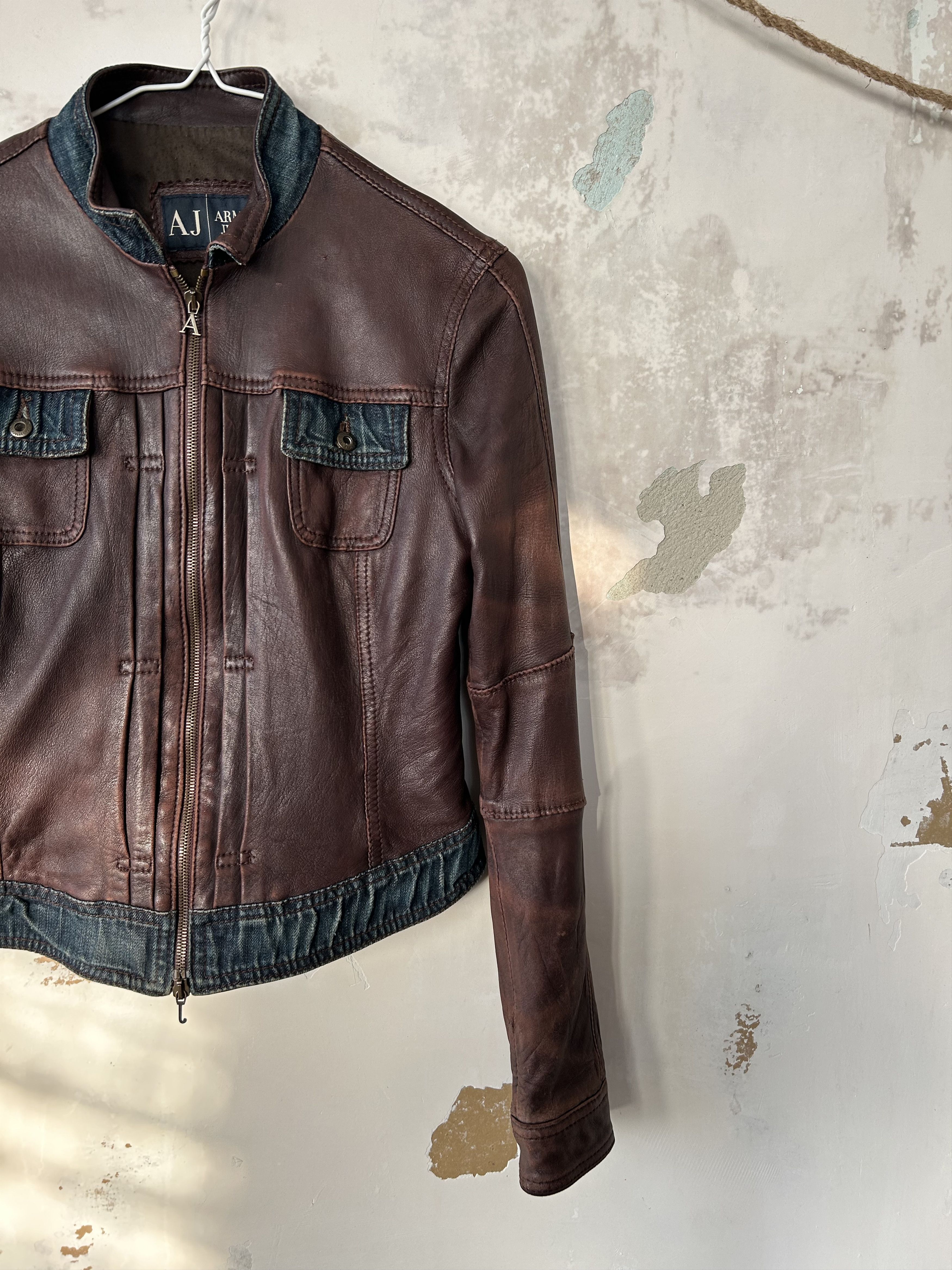 Armani Armani Jeans Leather Jacket Women's size us6 Size M / US 6-8 / IT 42-44 - 2 Thumbnail