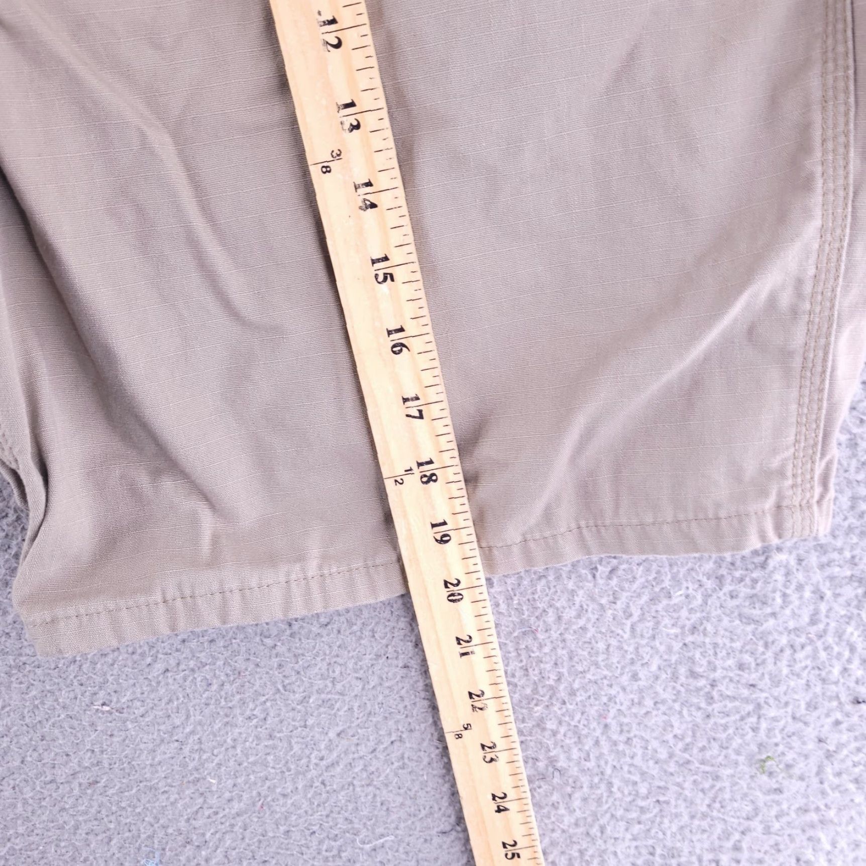 Carhartt Carhartt Shorts Mens 40 Brown Ripstop Work Casual Cargo Cotton, Solid, Regular Size 40, Waist 40 in, Vintage No, Mens Size US 40 / EU 56 - 7 Thumbnail
