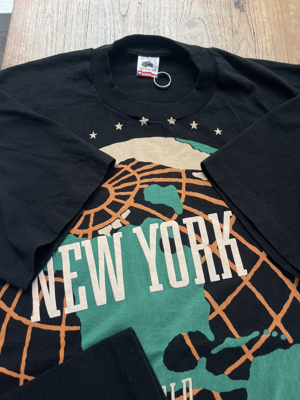 Vintage Vintage NEW YORK Wide World Of Travel 1989’s CARIBE T-shirt Size US XL / EU 56 / 4 - 9 Thumbnail
