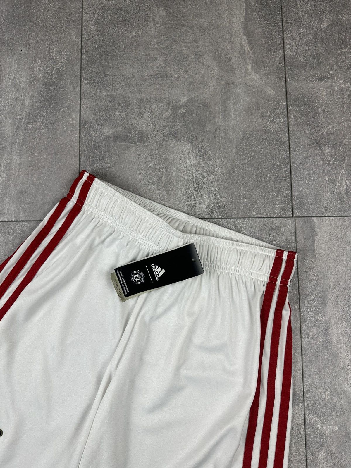 Adidas New Adidas Manchester United Home Soccer Jersey Size US 30 / EU 46 - 4 Thumbnail