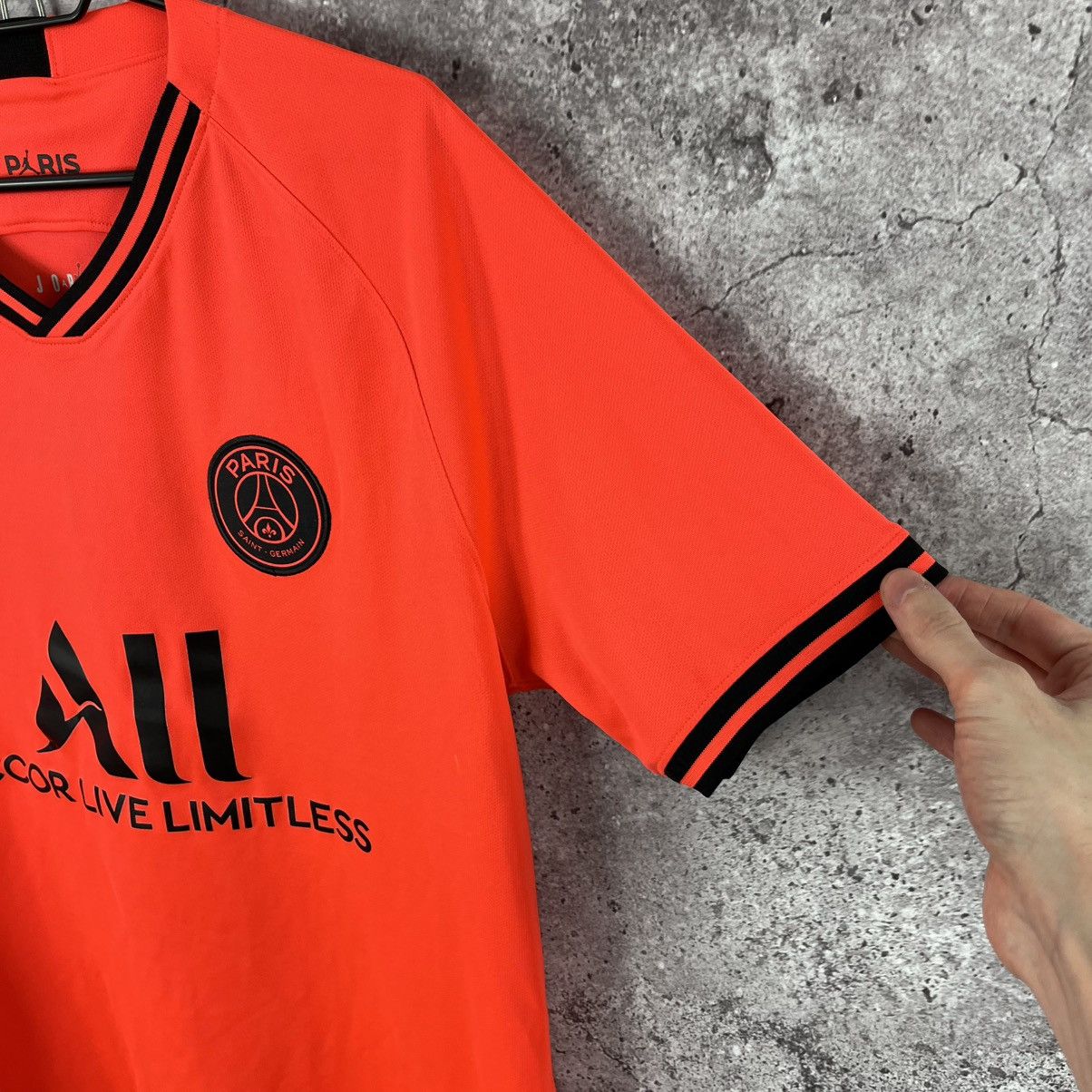 Jordan Brand Paris Saint Germain PSG 2019/2020 Away Soccer Jersey Size L Size US L / EU 52-54 / 3 - 5 Thumbnail