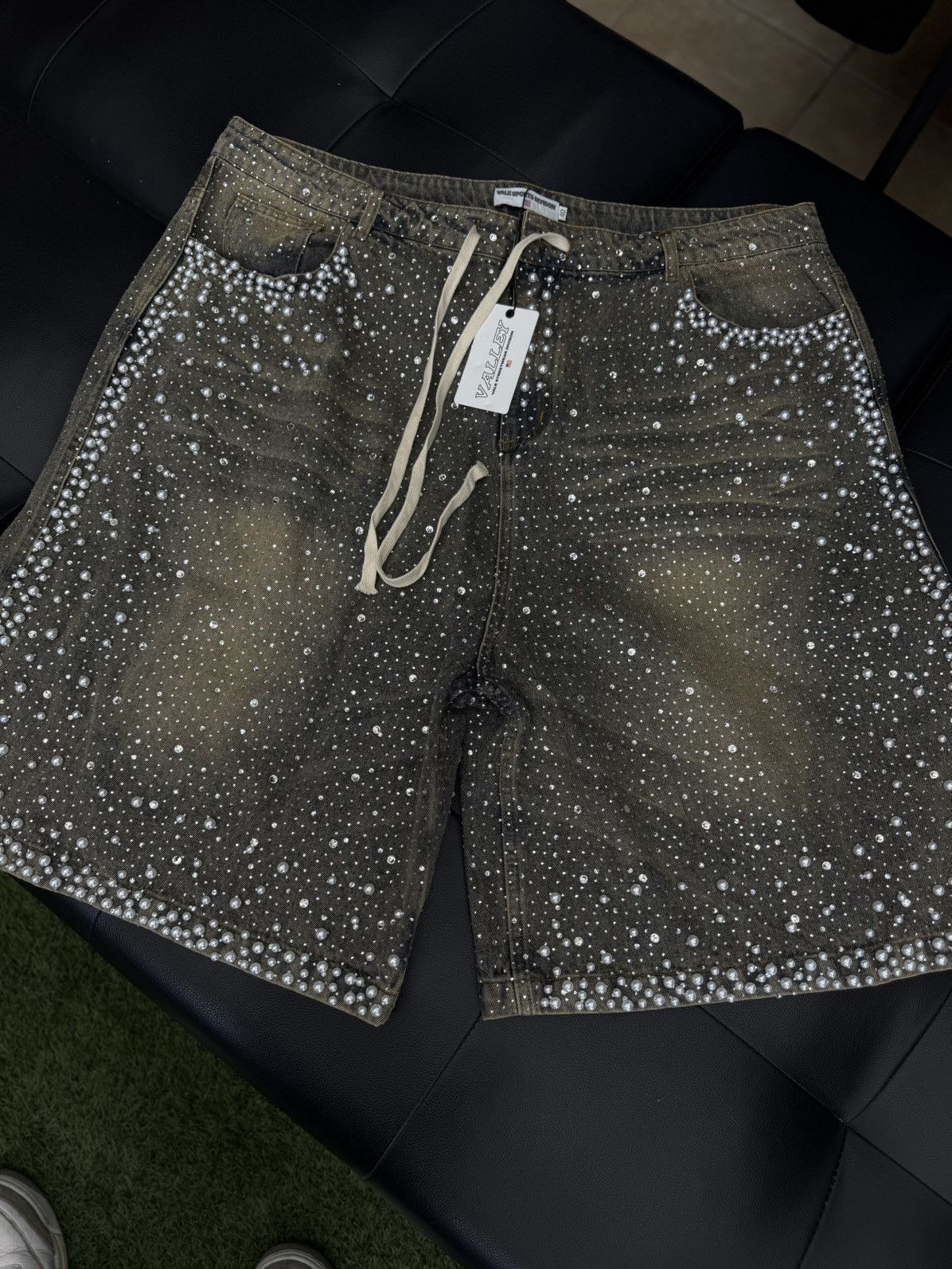 Vale Valley Vale Blue Rhinestone Shorts Size 40 (NEW) Size US 40 / EU 56 - 4 Thumbnail