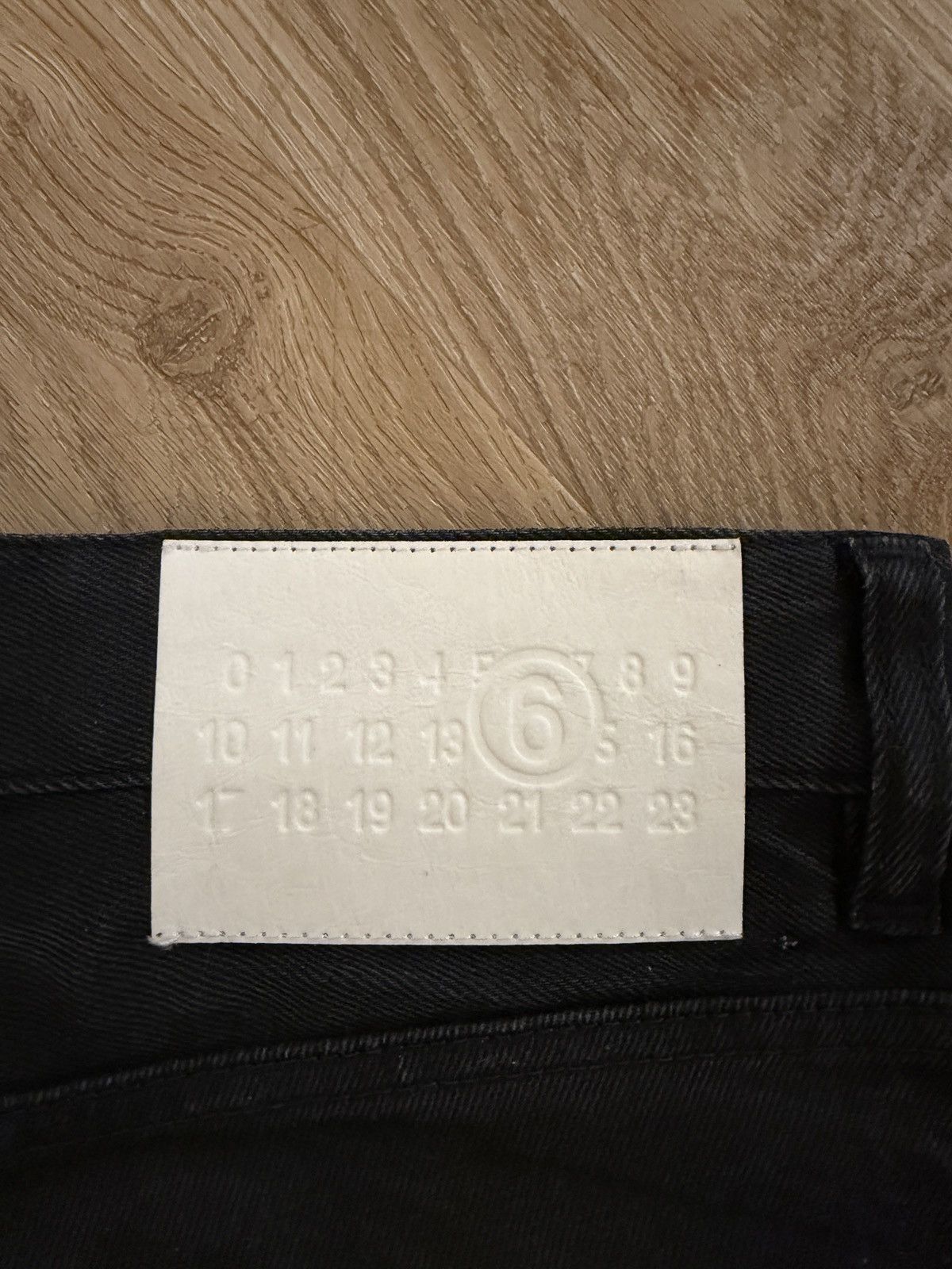 MM6 Crease Effect Wide Leg Jeans Size US 28 / EU 44 - 5 Thumbnail