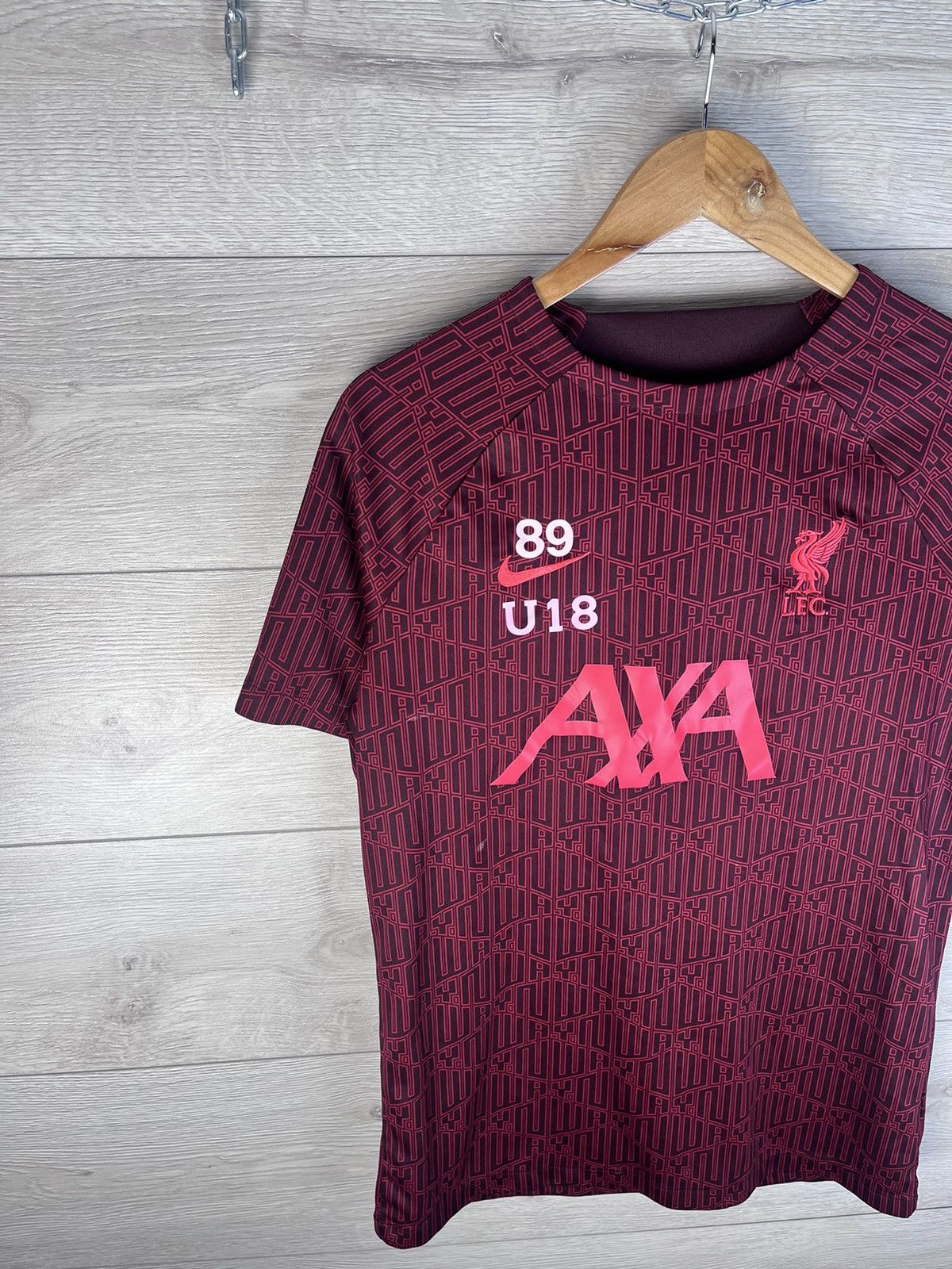 Nike Men's soccer jersey Nike FC Liverpool U18 size M made 🇬🇪 Size US M / EU 48-50 / 2 - 2 Thumbnail