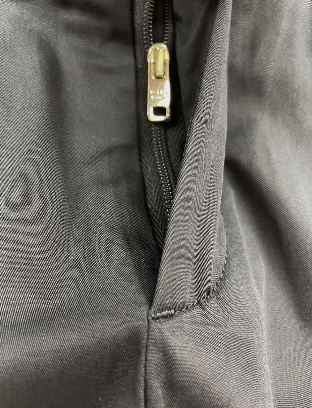 Prada PRADA 100% Cotton Shorts J30 Size US 28 / EU 44 - 4 Thumbnail