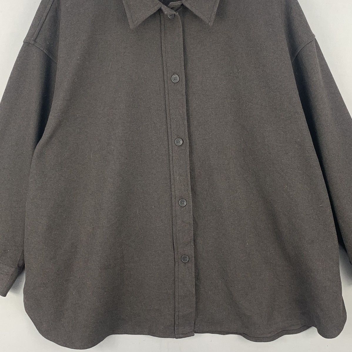 Uniqlo Uniqlo Baggy Button Up OverShirt Jacket Size 3XL / US 20-22 - 3 Thumbnail