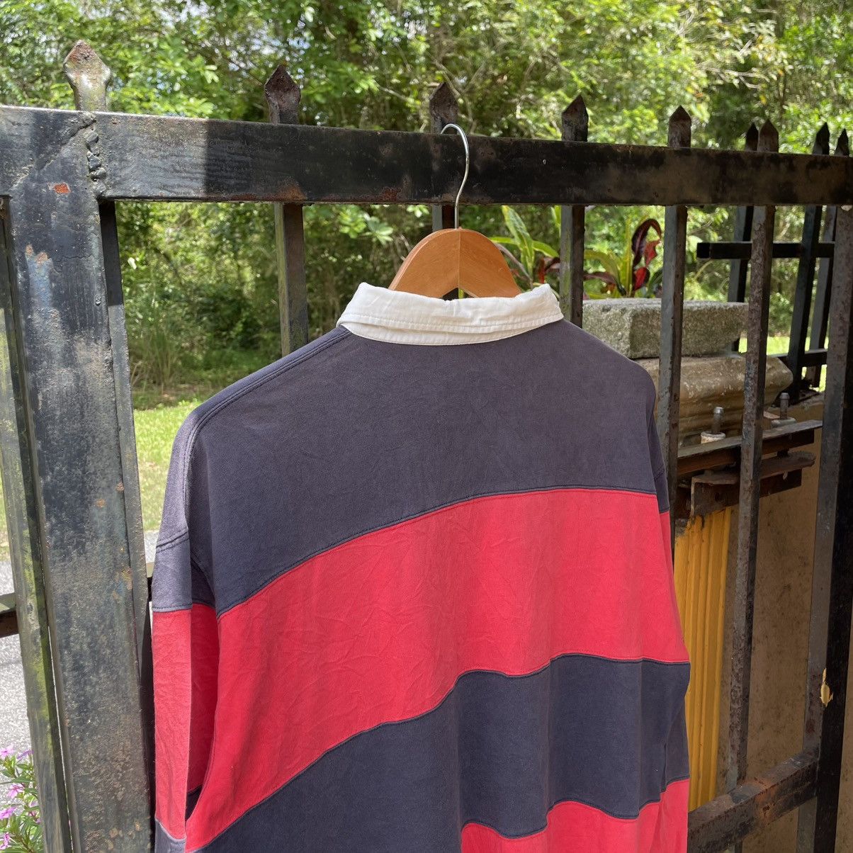 Tribal Streetwear × Vintage 🔥Vintage Tribal Skateboard Striped Polos Rugby Shirts Size US L / EU 52-54 / 3 - 3 Thumbnail