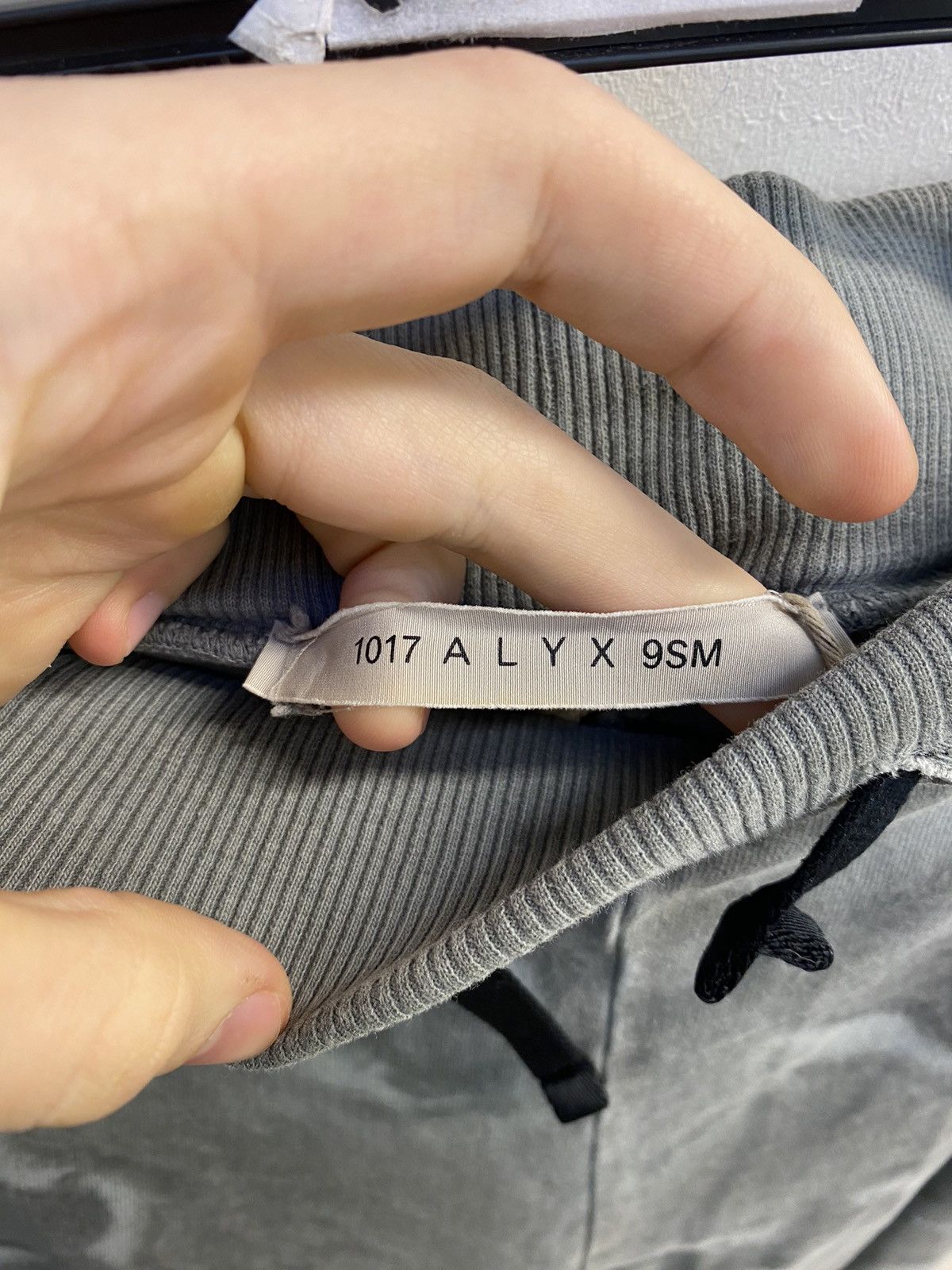 1017 ALYX 9SM 1017 ALYX 9SM Sweat Shorts Size US 35 - 5 Thumbnail