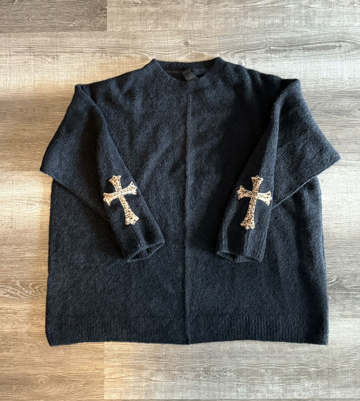 Chrome Hearts 🔥Chrome Hearts Black Leopard Patches Sweater🔥 Size US M / EU 48-50 / 2 - 1 Thumbnail