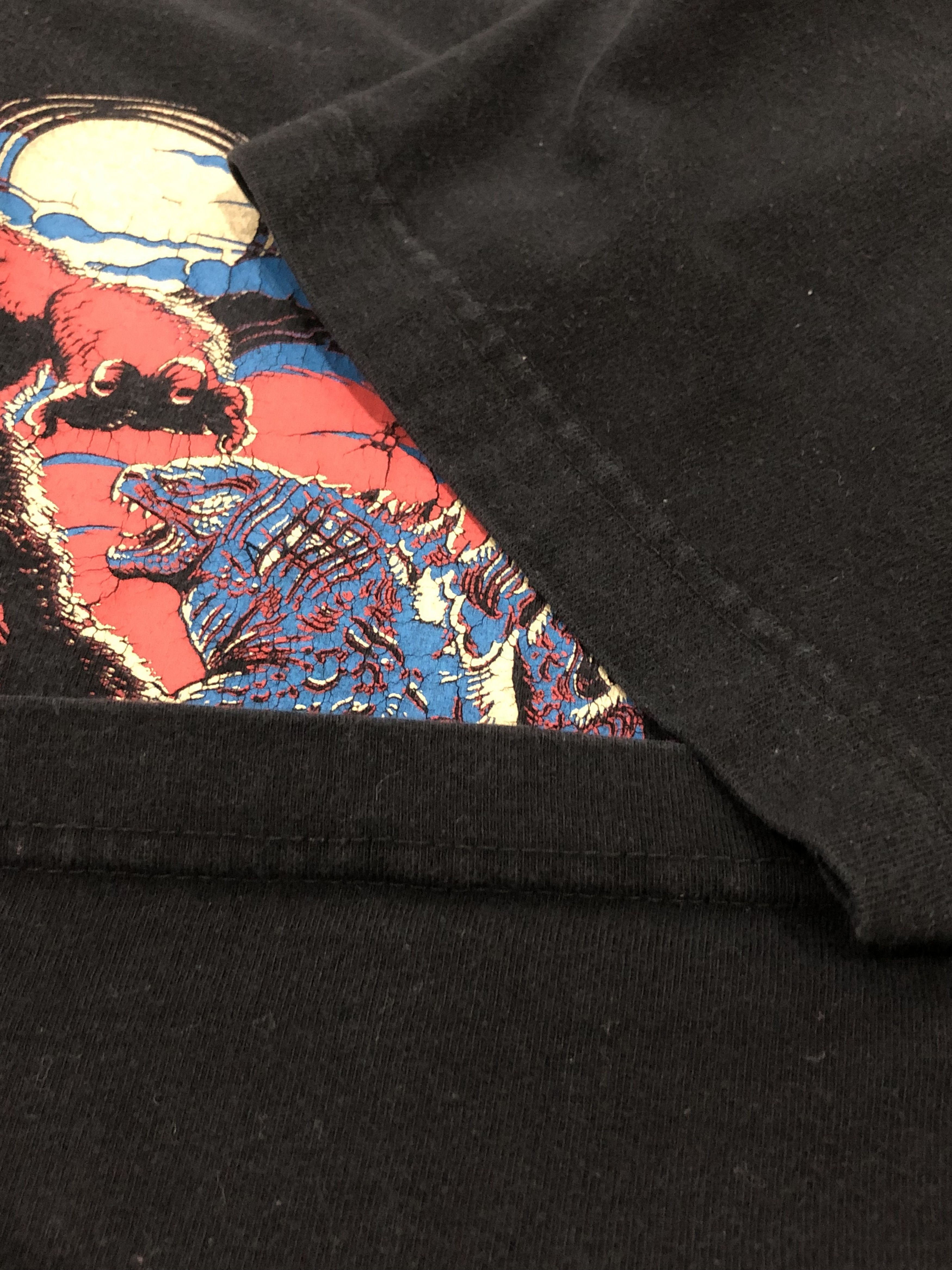 Arts & Science × Vintage Vintage Godzilla vs Kong Tshirt Size US XL / EU 56 / 4 - 6 Thumbnail