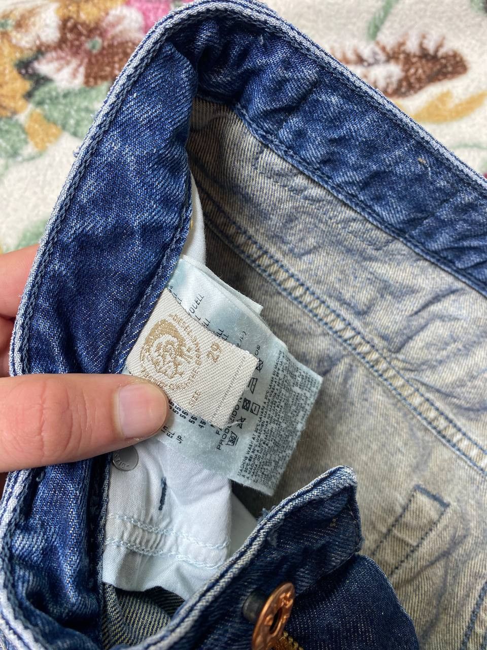 Diesel Diesel Industry Denim Shorts Mens Embroidered Logo Baggy Size US 29 - 13 Thumbnail