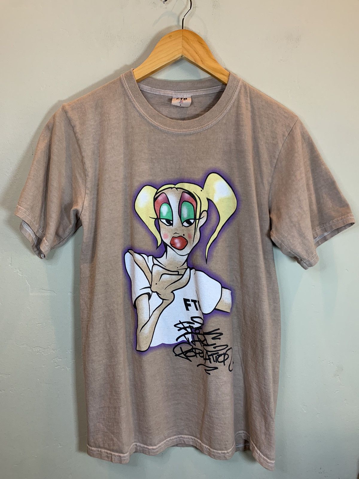 Fuck The Population *RARE* FTP Fuck The Population Graffiti Clown Girl T-Shirt S Size US S / EU 44-46 / 1 - 1 Thumbnail