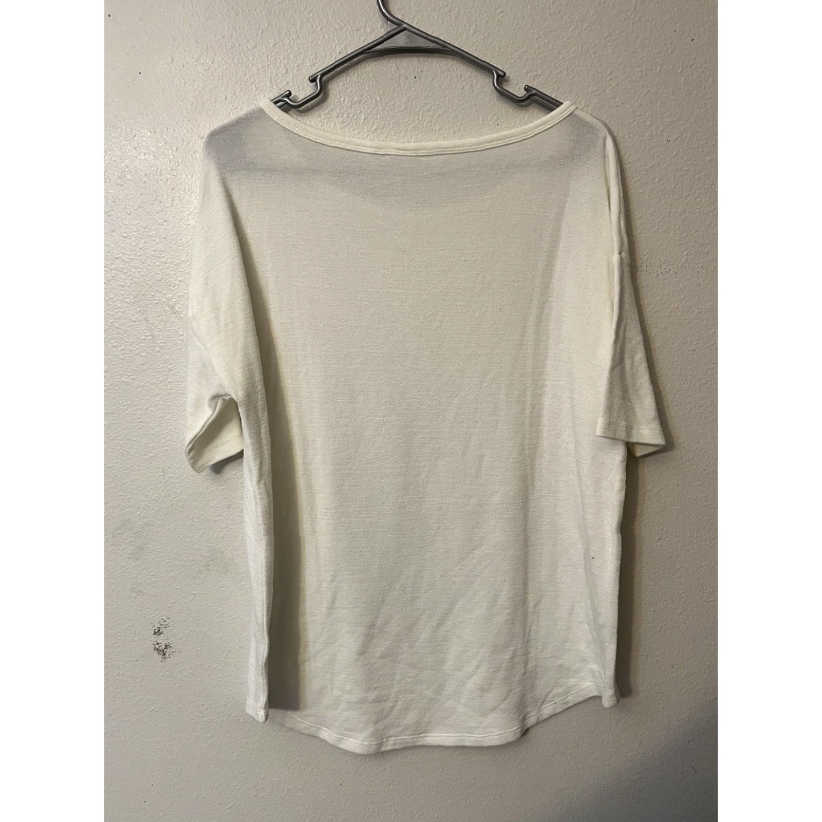 Gap Gap T Shirt Women’s Size Small White Solid Round Neck Cotton Tee Short Sleeve Blouse Size S / US 4 / IT 40 - 3 Thumbnail