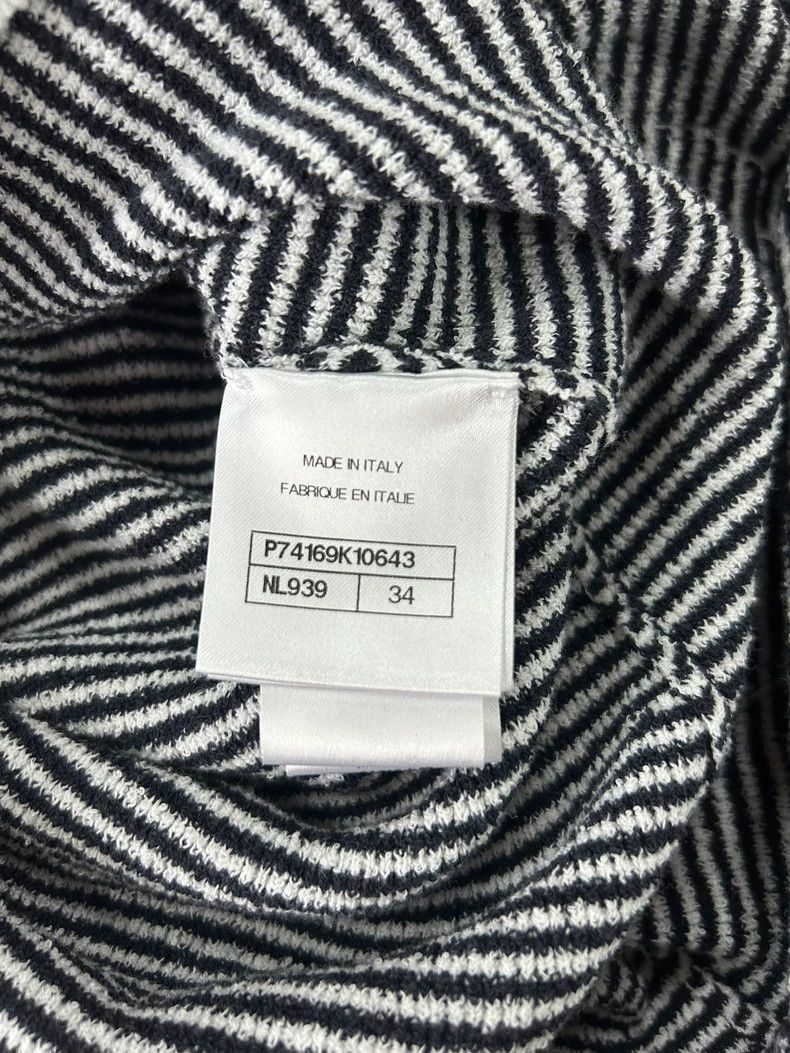 Chanel Chanel 23c striped V-neck polo knitted skirt 2503-Nextarrow Size XXS / US 00 / IT 34 - 6 Thumbnail