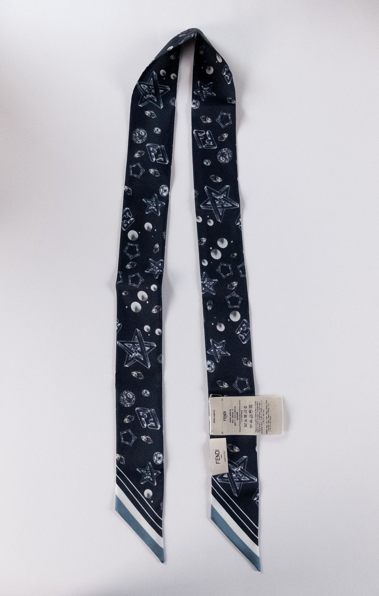 Fendi FENDI navy blue stars planets & logo silk mitzah scarf Size ONE SIZE - 4 Thumbnail