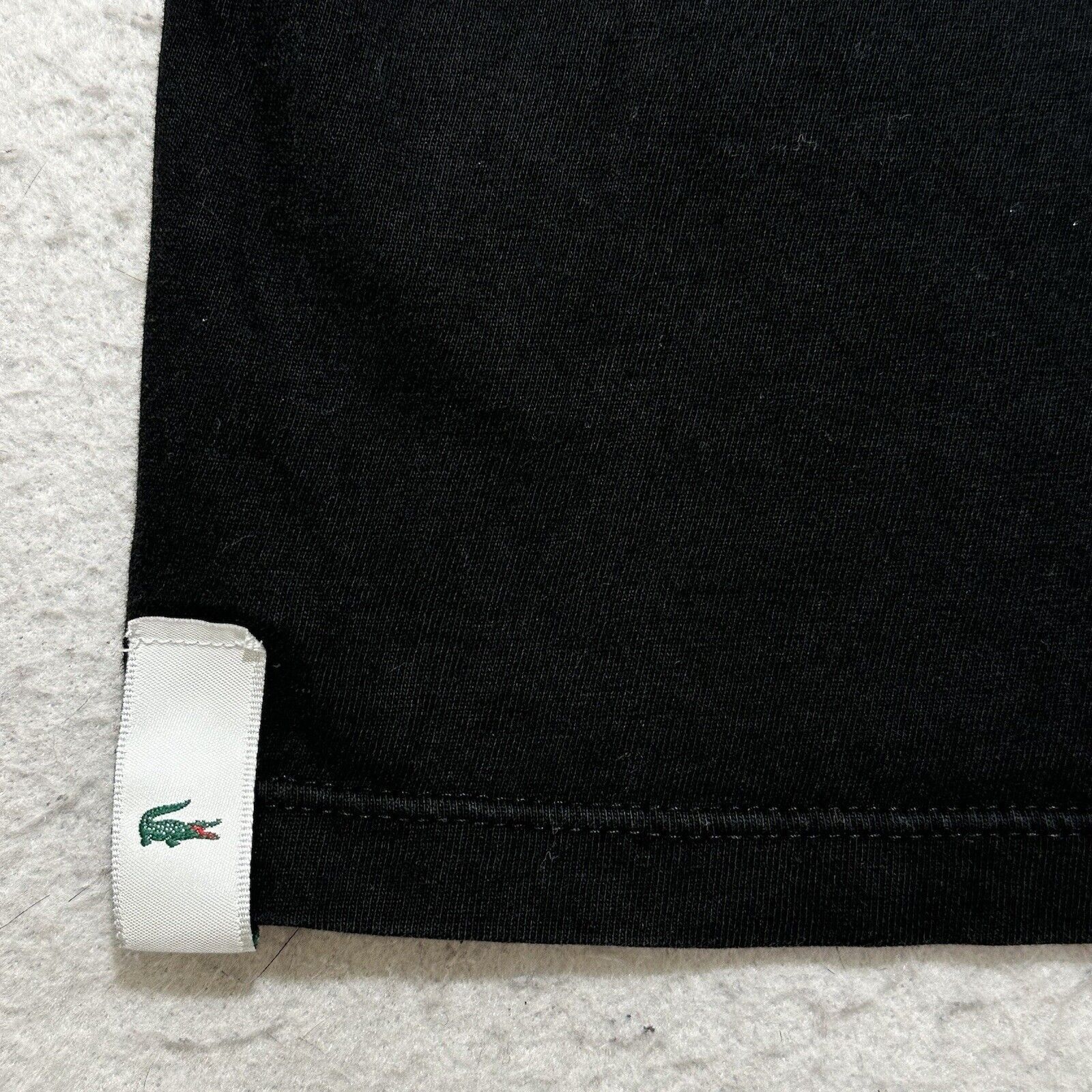 Lacoste Lacoste Large Crewneck Tee Black T Shirt Top Logo Patch Size L / US 10 / IT 46 - 7 Thumbnail