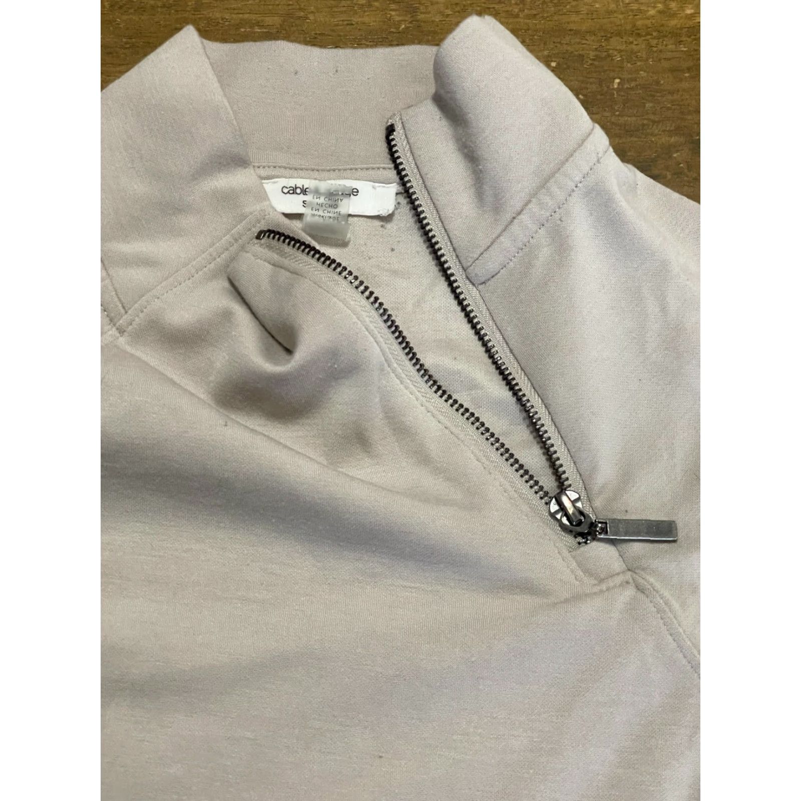 Vintage Cable & Gauge Shirt Womens Size S Tan 1/4 Zip Long Sleeve Beige Brown Zip Shirt Women’s Small Tan Long Sleeve 4 Size S / US 4 / IT 40 - 5 Thumbnail