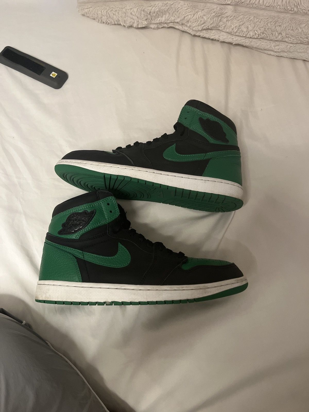 Jordan Brand JORDAN 1 PINE GREEN MENS Size US 10 / EU 43 - 15 Thumbnail
