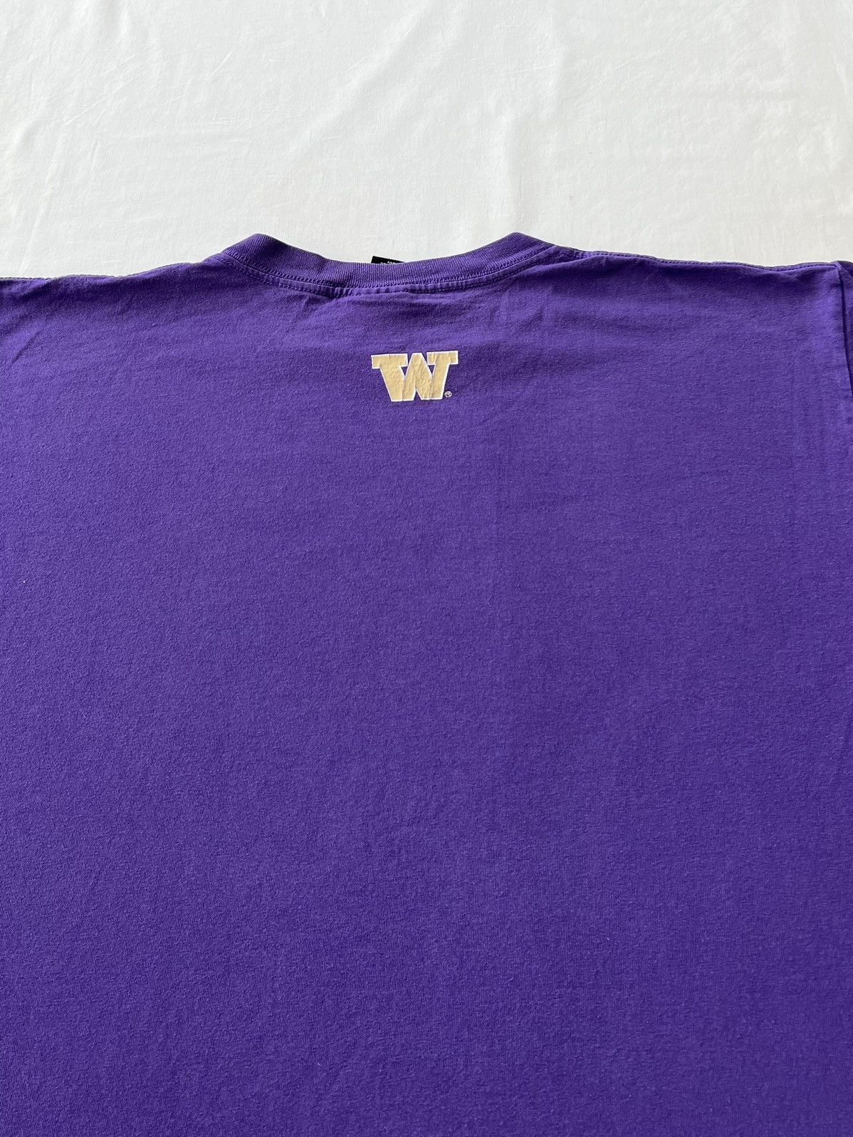 Nike Vintage 90s Nike Washington Huskies Football NCAA T-shirt Size US L / EU 52-54 / 3 - 16 Thumbnail