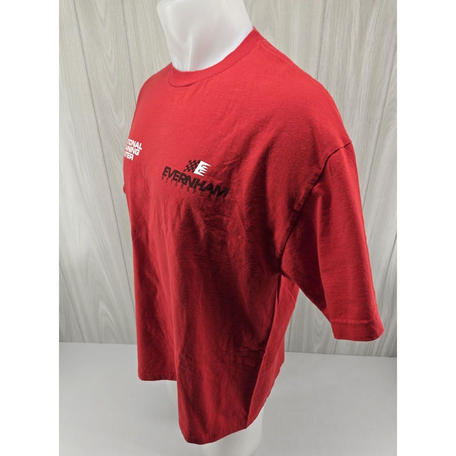 Vintage VINTAGE UAW Shirt Men's Red XL National Training Center Evernham Motorsports T-Shirt Size US XL / EU 56 / 4 - 4 Thumbnail