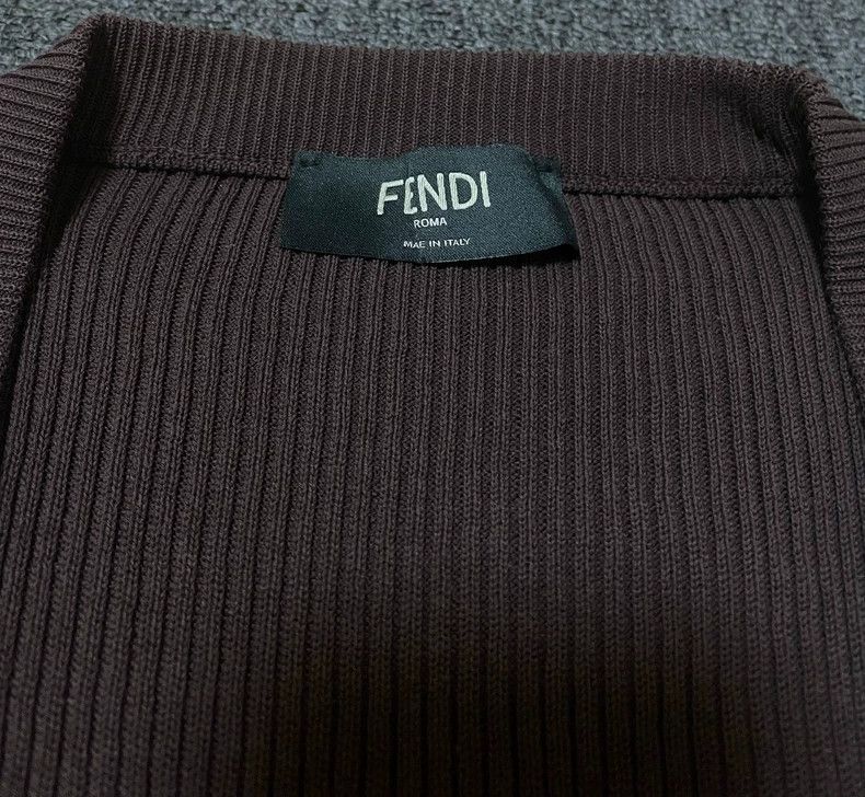 Fendi FENDI Cashmere sweater Size US S / EU 44-46 / 1 - 3 Thumbnail
