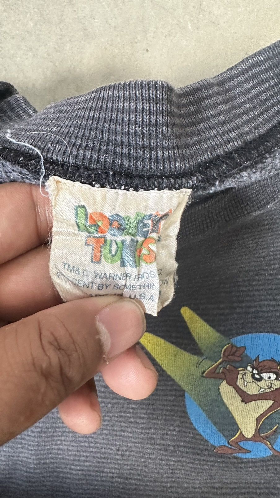 Vintage VINTAGE LOONEY TUNES SWEATSHIRT Size US M / EU 48-50 / 2 - 6 Thumbnail