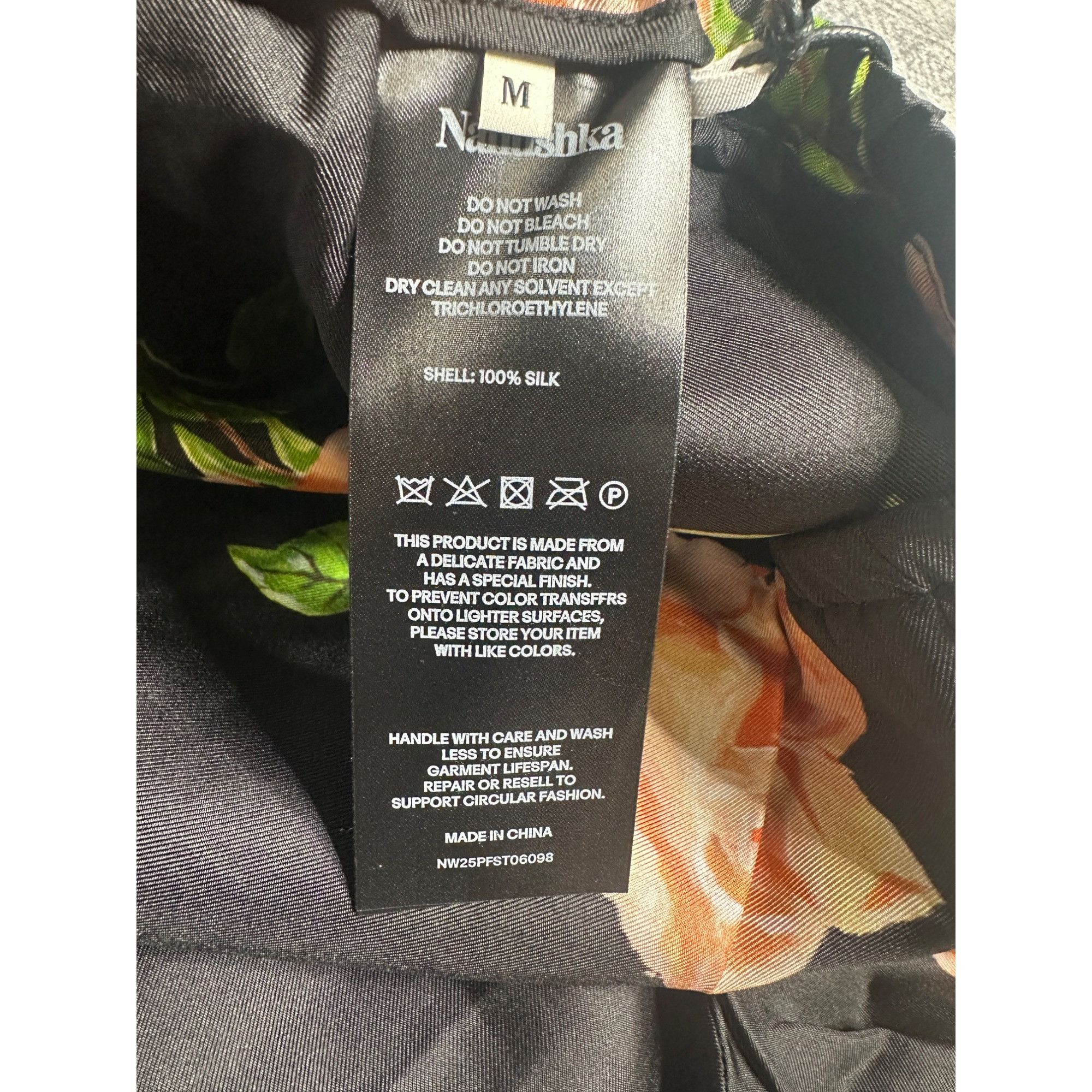 Nanushka Nanushka Dylla Silk Floral Relaxed Fit Shorts With Drawstrin Size 27" / US 4 / IT 40 - 12 Thumbnail