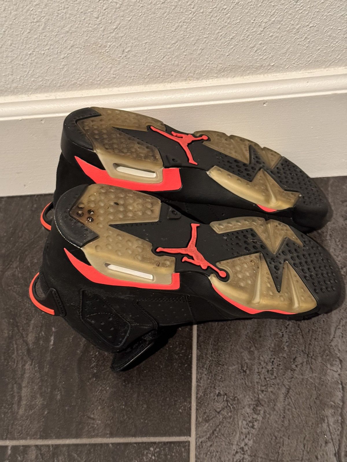 Jordan Brand Air Jordan 6 Retro infrared 2014 Size US 7 / EU 40 - 3 Thumbnail