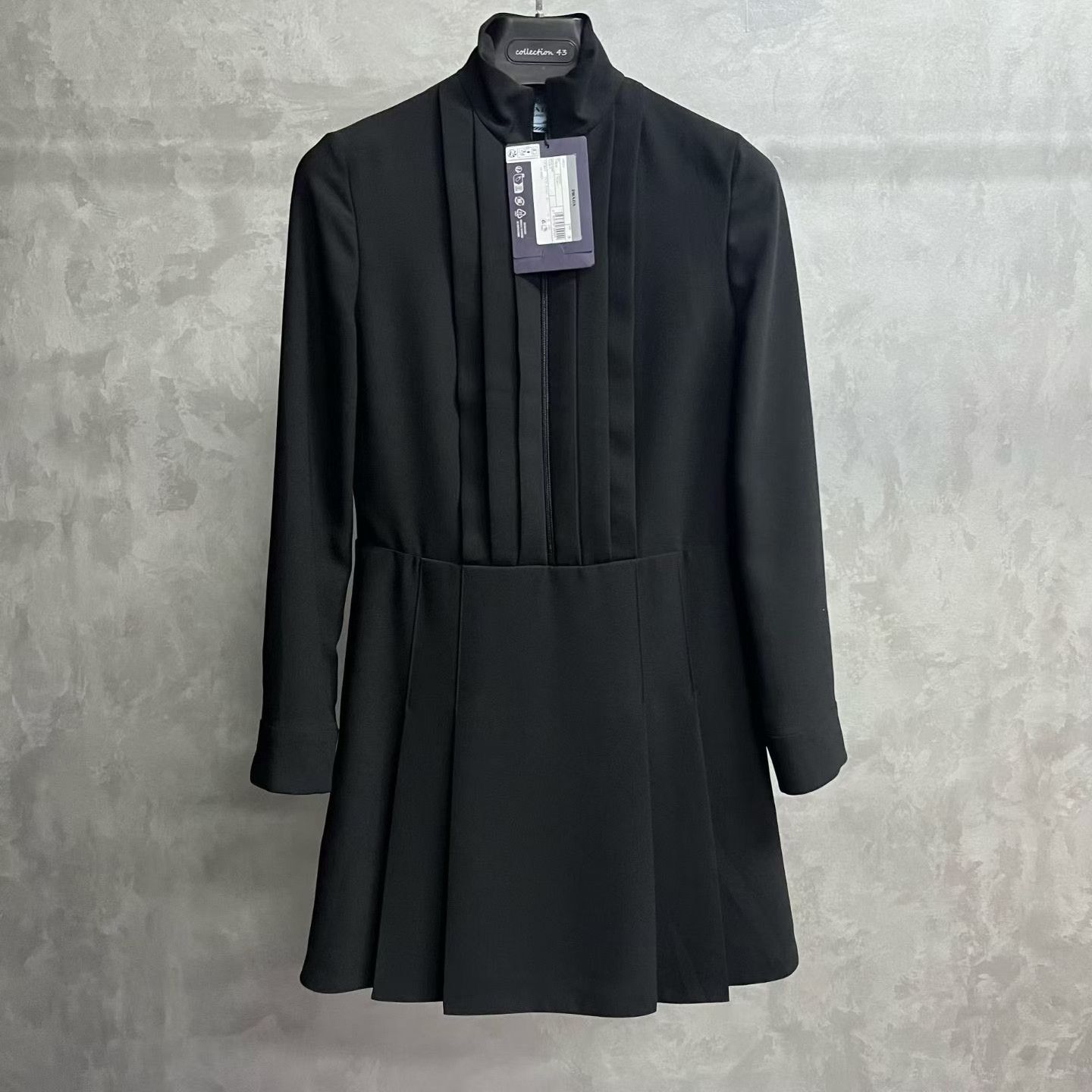 Prada Prada Cropped Black Dress XS Women Size XS / US 0-2 / IT 36-38 - 1 Thumbnail