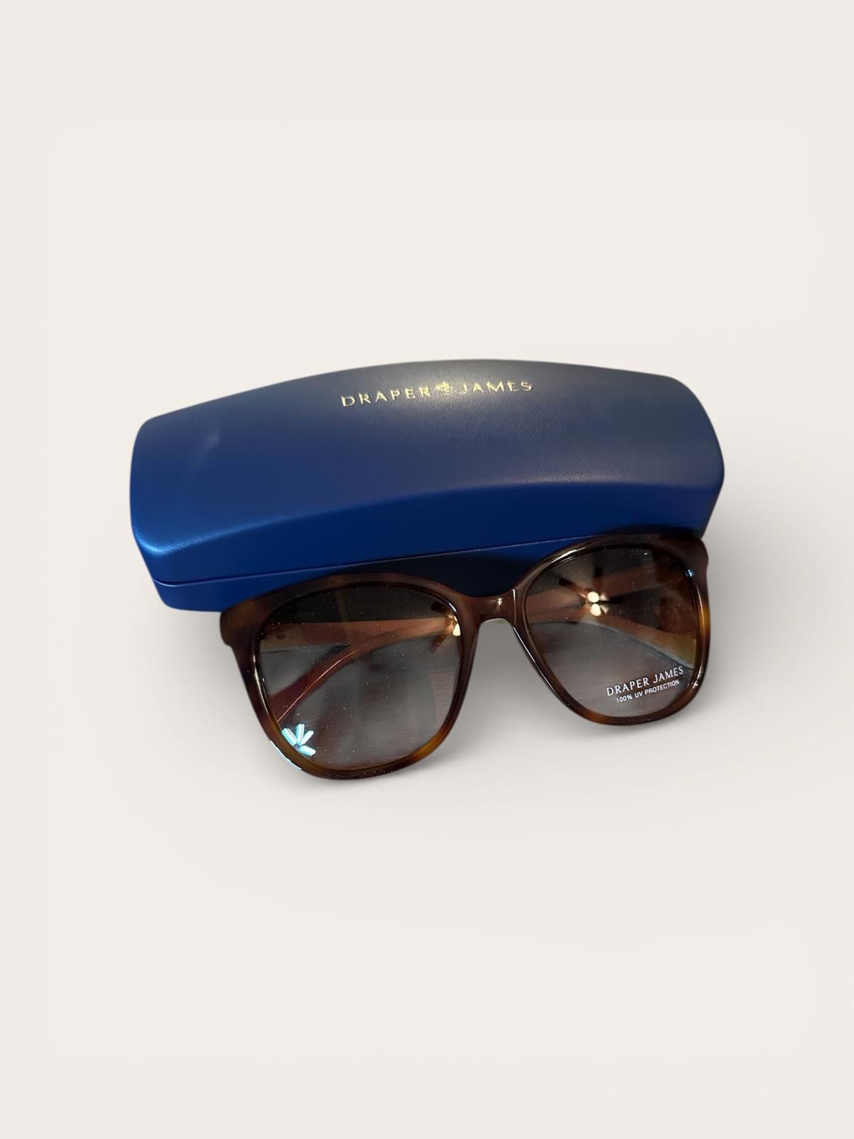 Other Draper James Tortoise Frame Sunglasses with Yellow Arms Size ONE SIZE - 3 Thumbnail