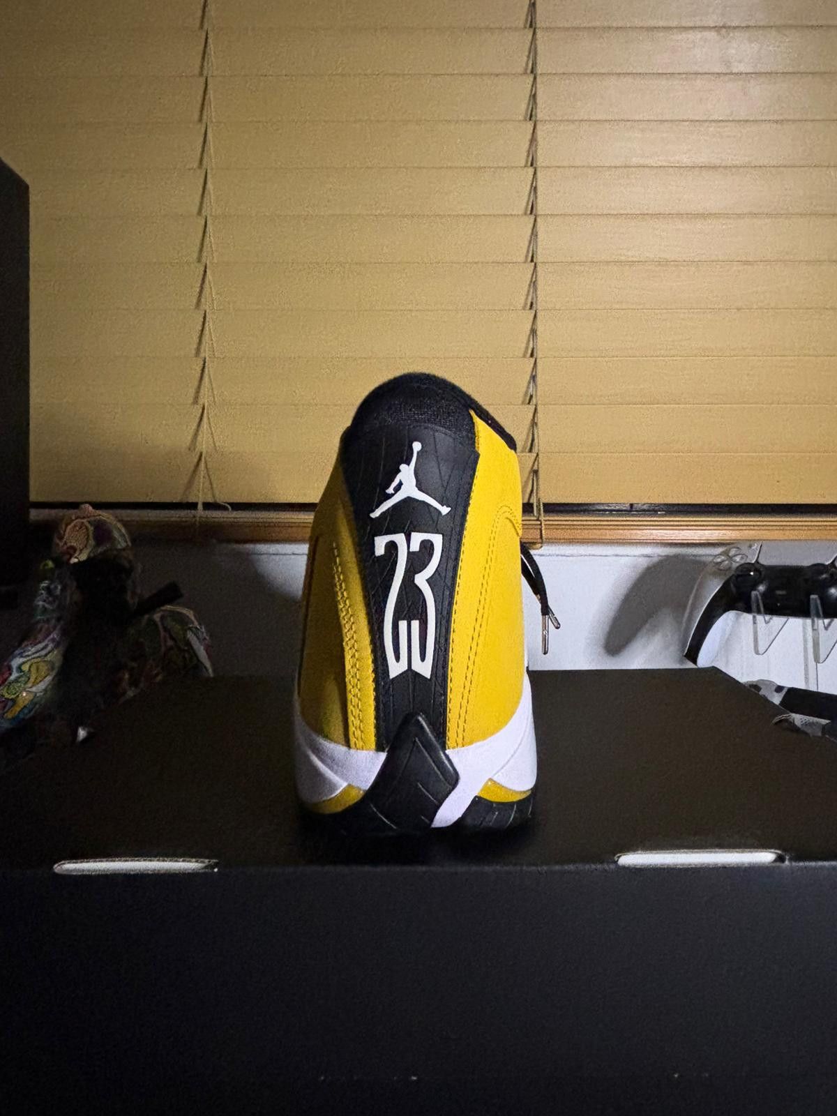 Jordan Brand Nike Air Jordan 14 Retro 'Light Ginger' Size US 11 / EU 44 - 5 Thumbnail