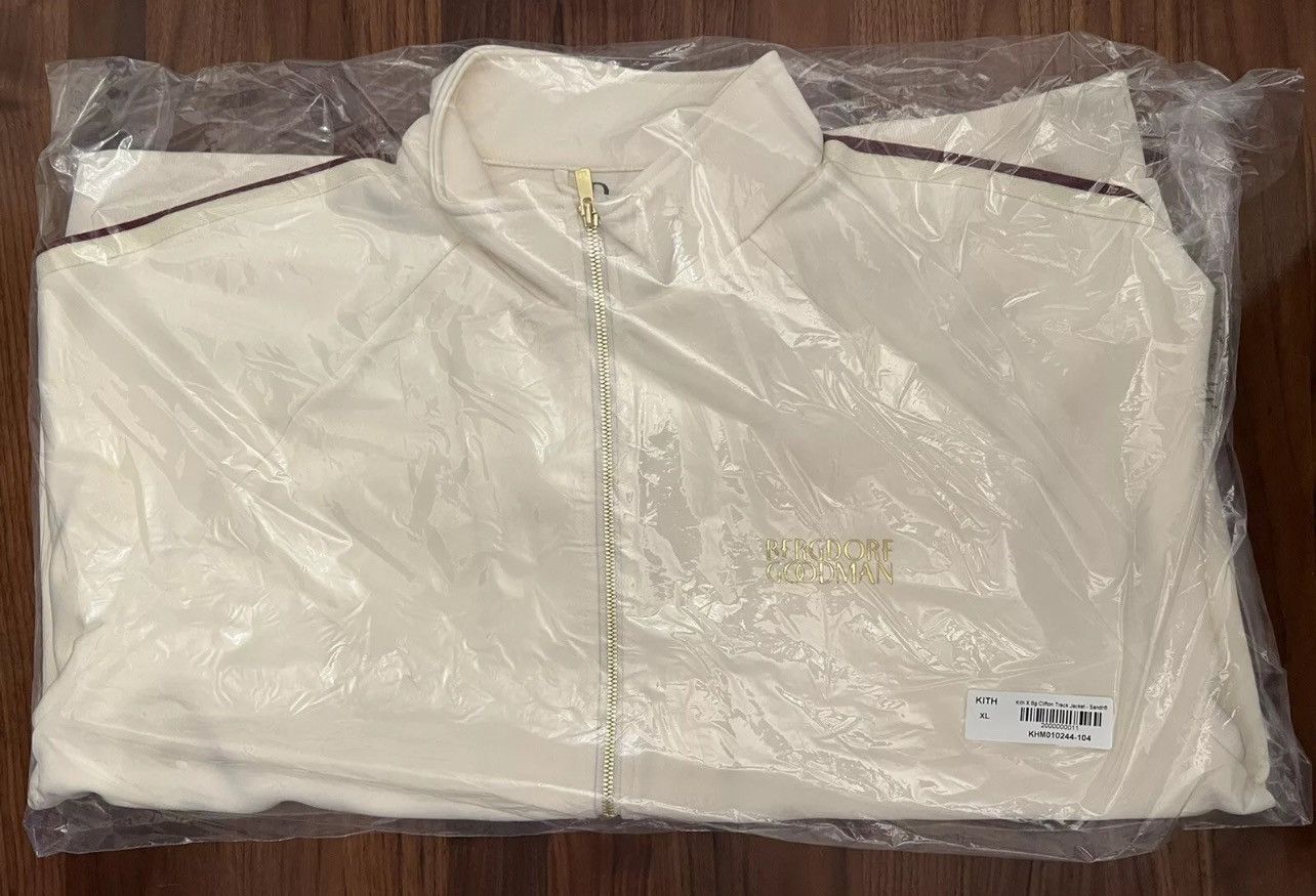 Bergdorf Goodman × Kith Kith Bergdorf Goodman Clifton Track Jacket Sandrift Size XL Size US XL / EU 56 / 4 - 3 Thumbnail
