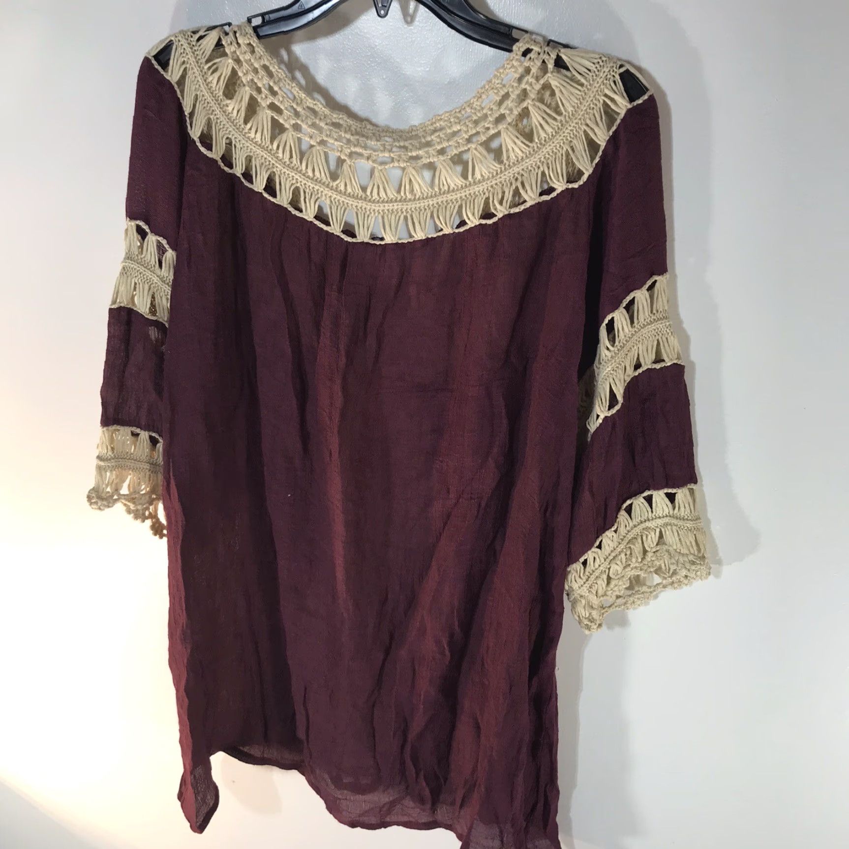 Vintage VINTAGE Umgee Crochet Sheer Blouse Women's Size M Burgundy/Cream Bohemian Lightweight Short Sleeve Size M / US 6-8 / IT 42-44 - 2 Thumbnail