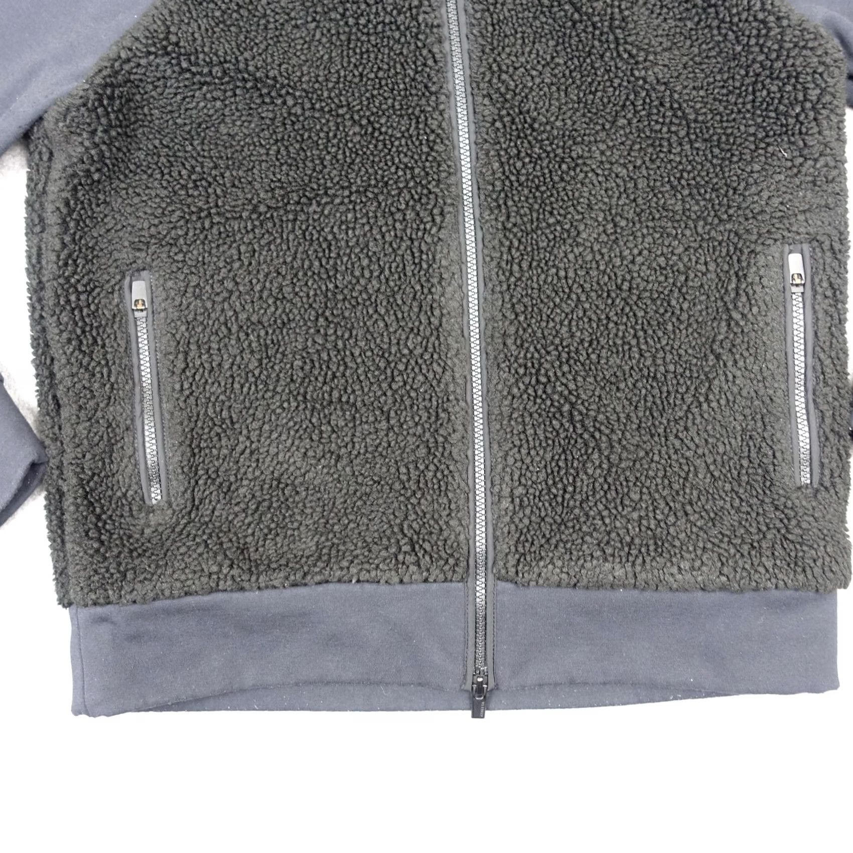 Athleta Athleta Jacket Womens XS Black Full Zip Pockets Fleece Knit Solid Regular Fit Size XS / US 0-2 / IT 36-38 - 3 Thumbnail