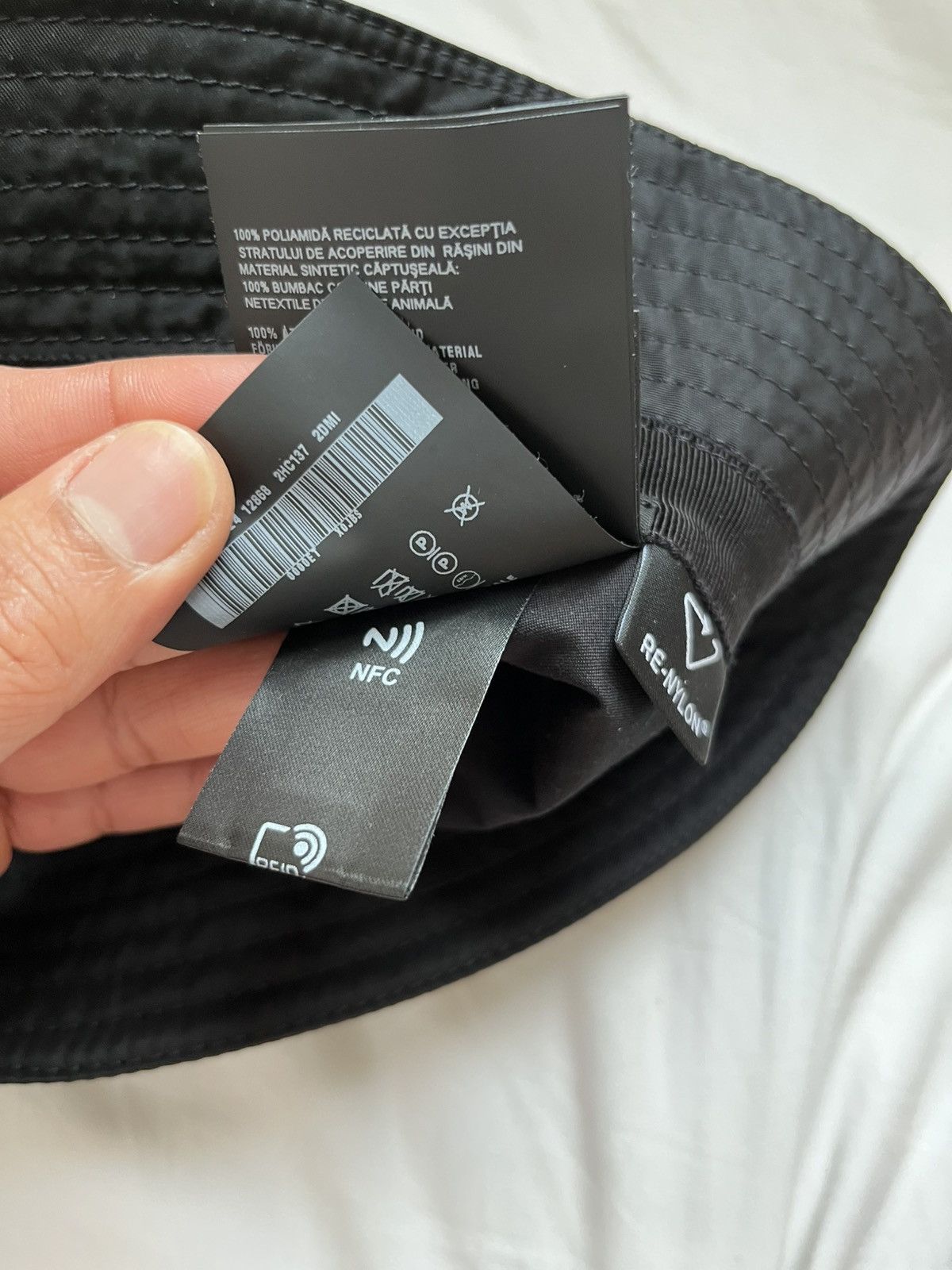 Prada Prada re nylon bucket hat Size ONE SIZE - 8 Thumbnail