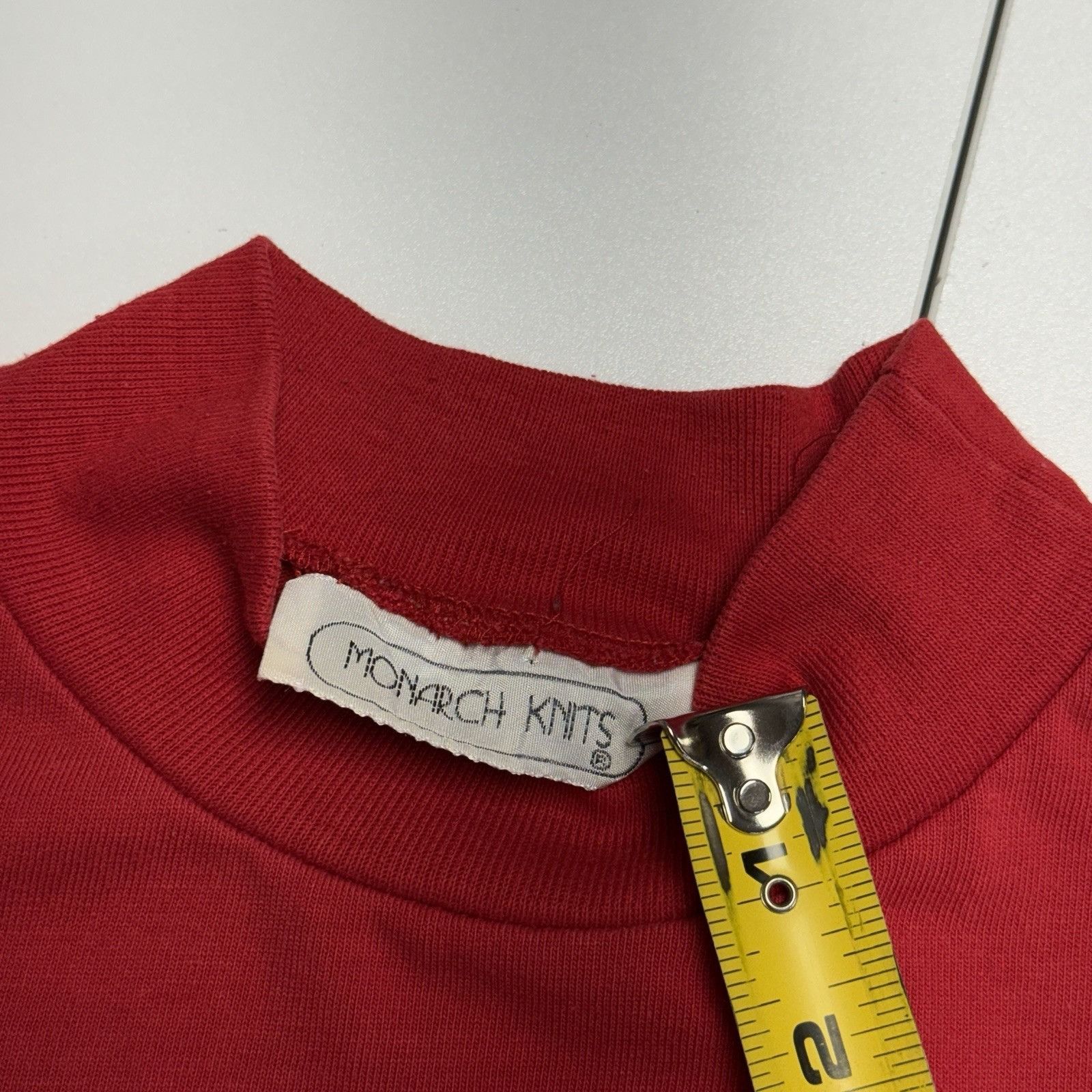 Vintage Vintage Monarch Knit Tank Top T Shirt Mens Small Red Sleevel Size US S / EU 44-46 / 1 - 10 Thumbnail