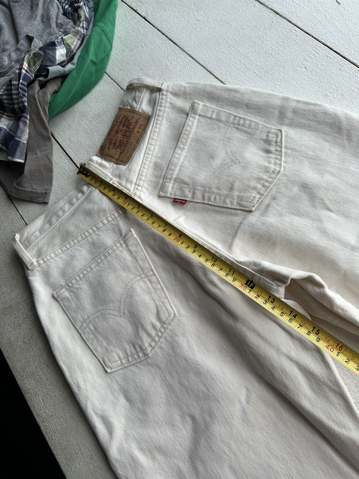 Levi's WHITE🚨Vintage 90s Levis Jeans 597 02 y2k Denim Size US 28 / EU 44 - 16 Thumbnail