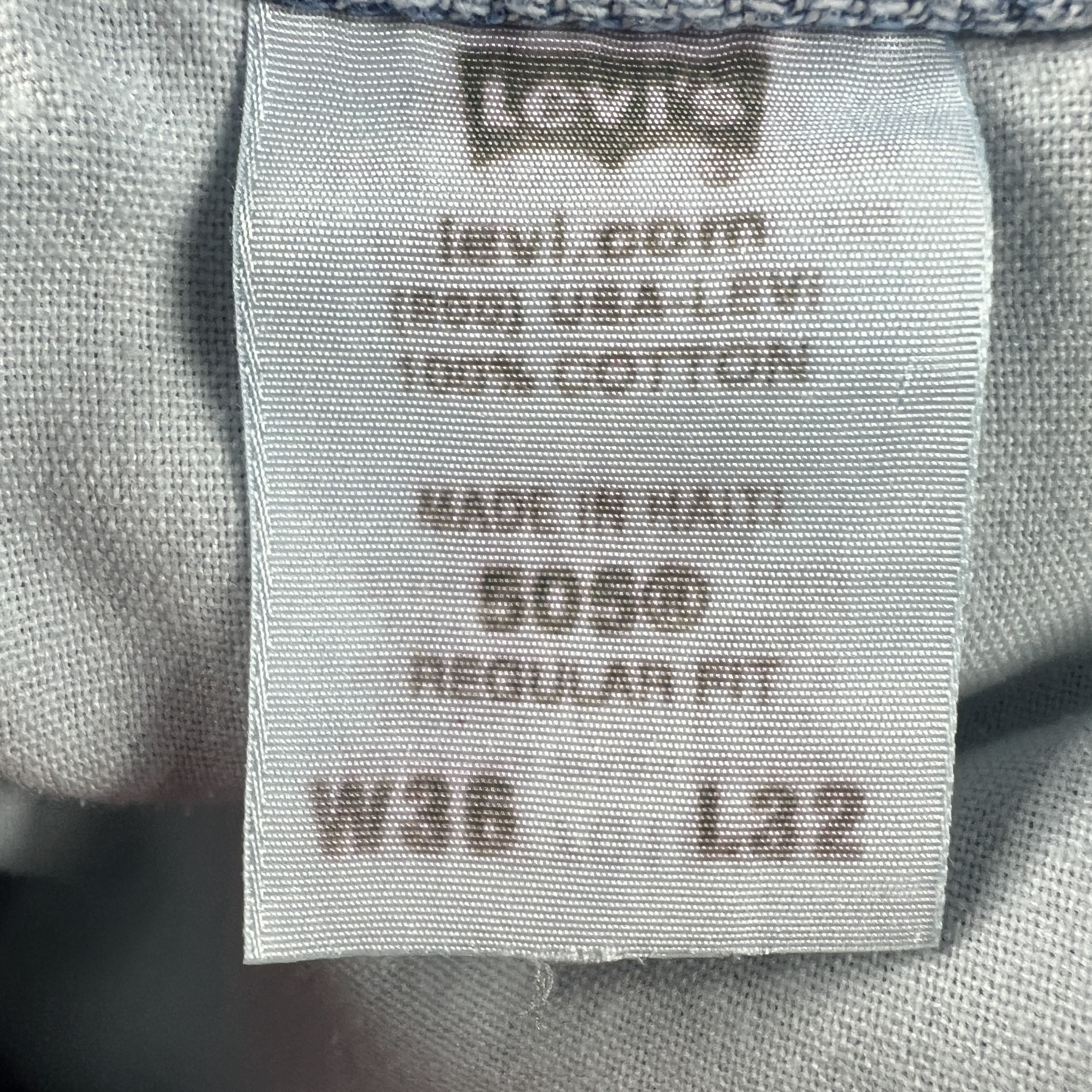 Levi's Y2K Levi's Jeans 505 Straight Light Blue Distressed Denim Size US 35 - 10 Thumbnail