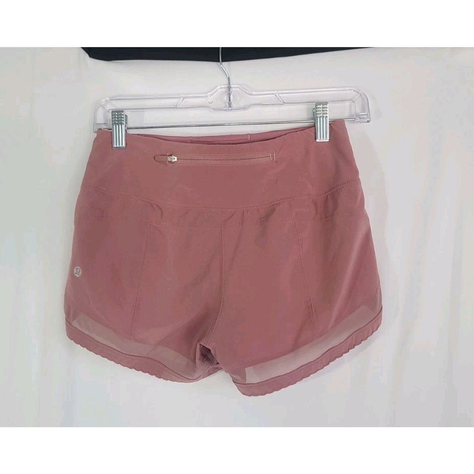 Lululemon Lululemon Womens Mesh Quicksand Time To Sweat Short 3" Sz 2 Size 26" / US 2 / IT 38 - 7 Thumbnail