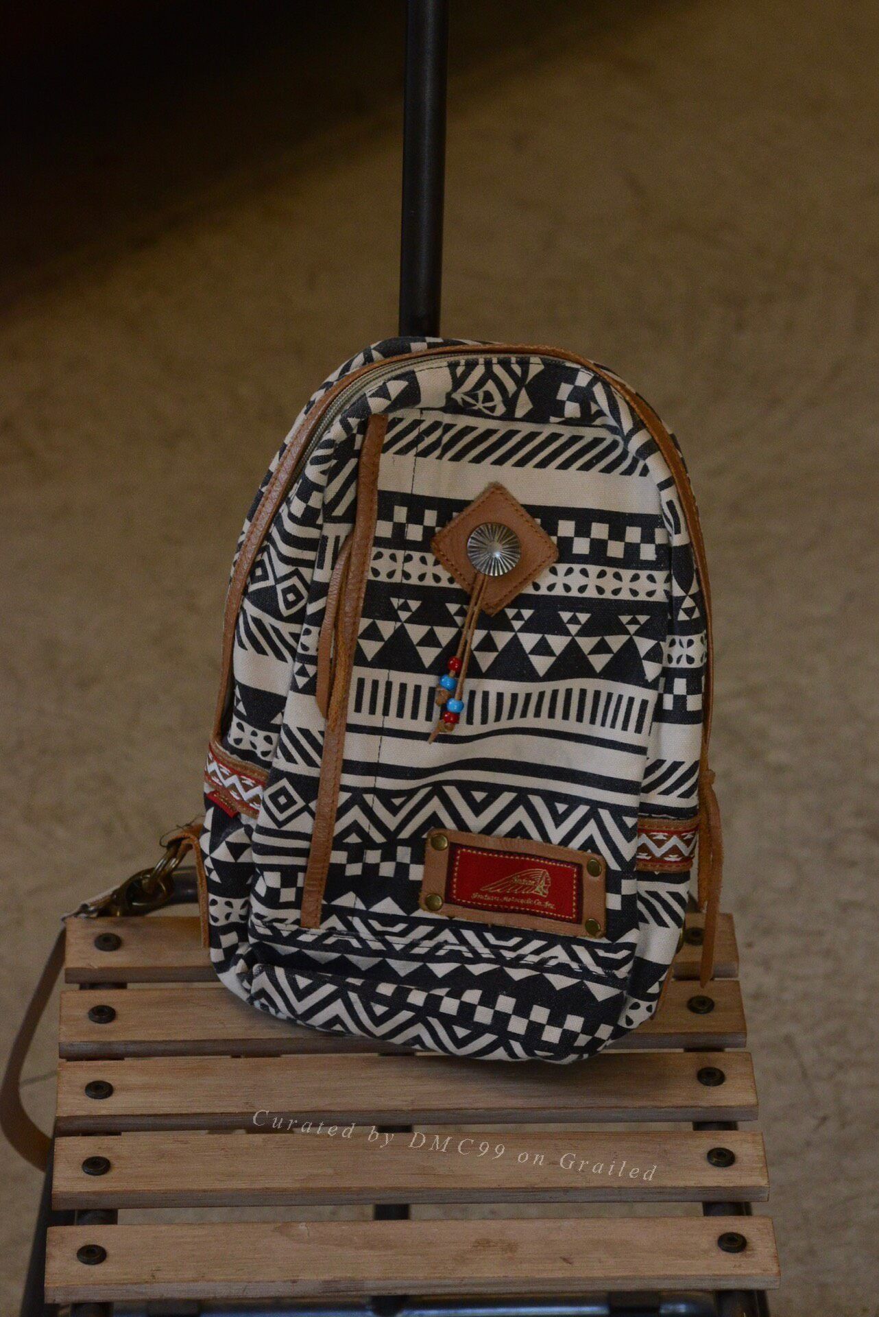 Vintage Indian Totem Patchwork Crossbody Bag Size ONE SIZE - 1 Thumbnail