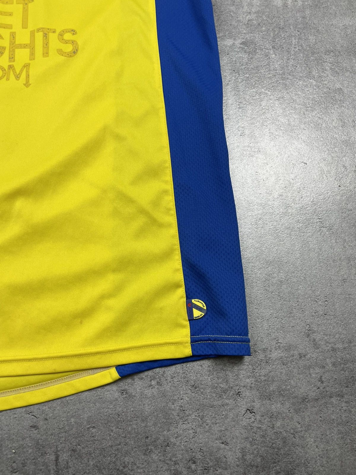 Macron × Vintage Macron Leeds 17 Michalik vintage 2009 jersey football og Size US XL / EU 56 / 4 - 3 Thumbnail