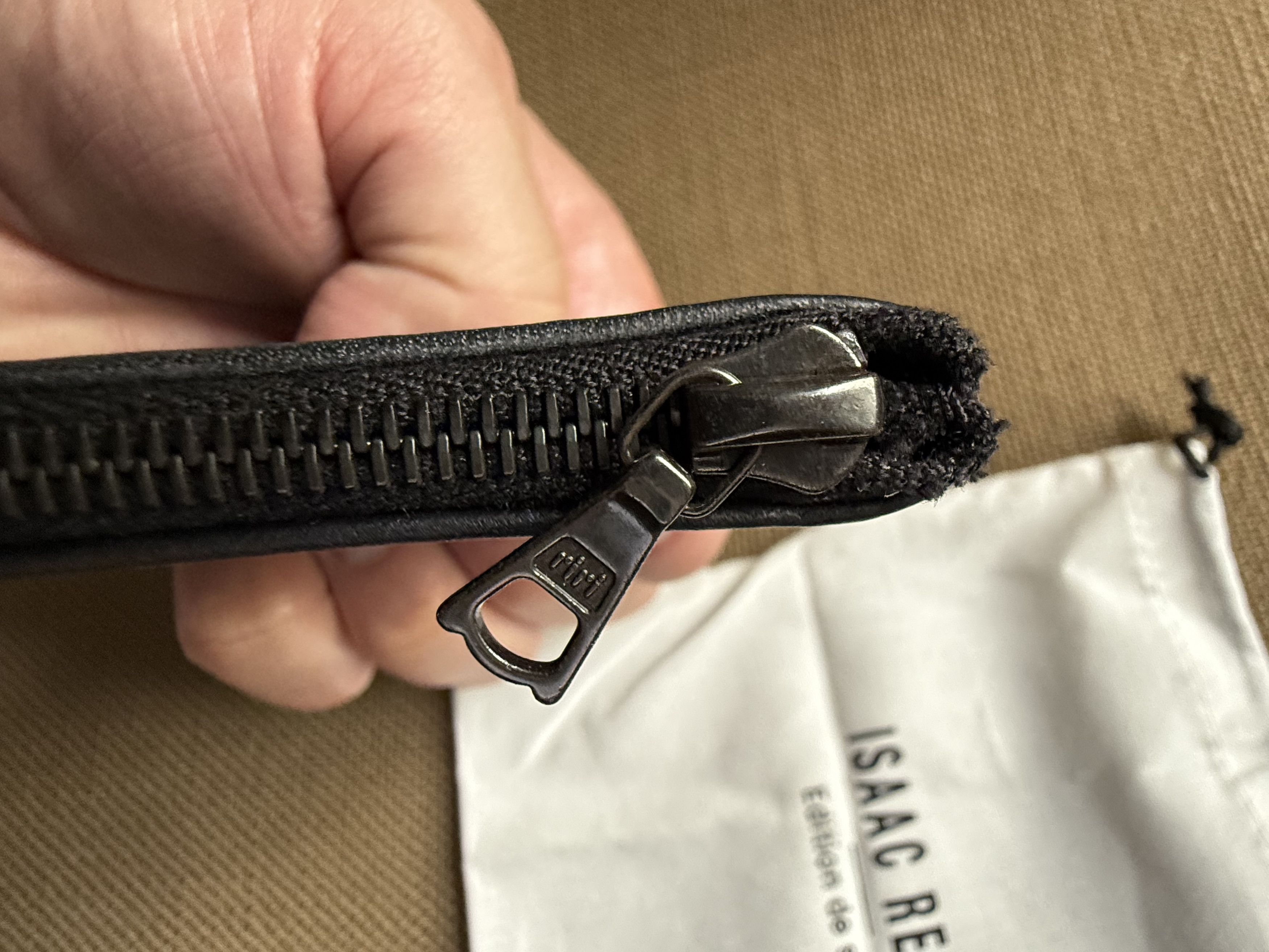 Isaac Reina Isaac Reina zipped Wallet NEW!!!! Size ONE SIZE - 7 Thumbnail