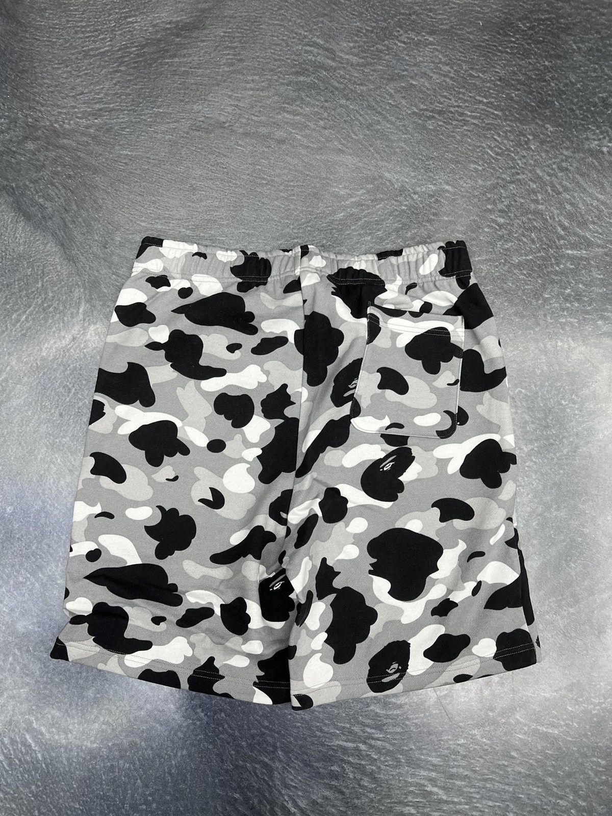 Bape Bape 1st Camo Shark Sweat Shorts Size US 34 / EU 50 - 6 Thumbnail