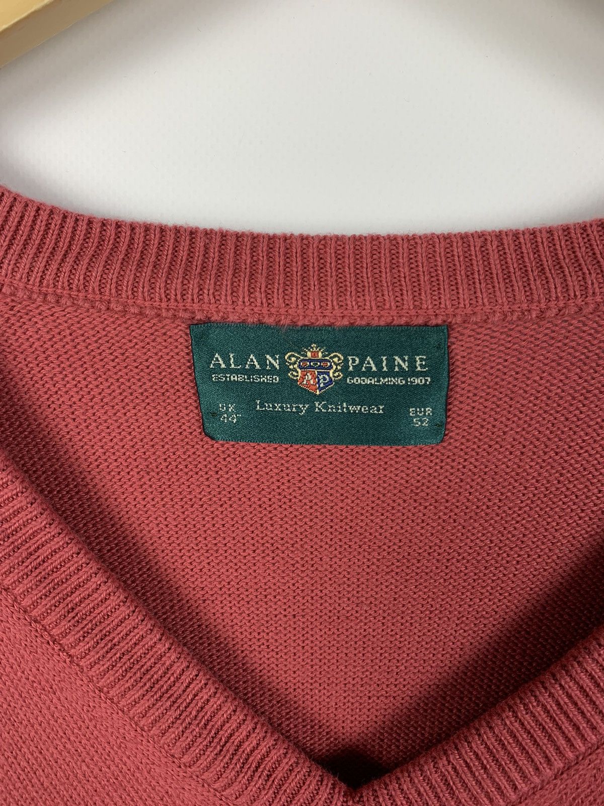 Alan Paine Alan Paine Luxury Knitwear Sweater V-Neck Size UK 44 / EU 52 Size US L / EU 52-54 / 3 - 5 Thumbnail